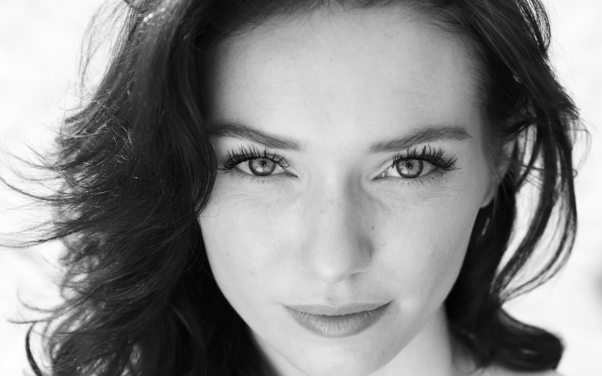 Eleanor Tomlinson 2018 Wallpapers