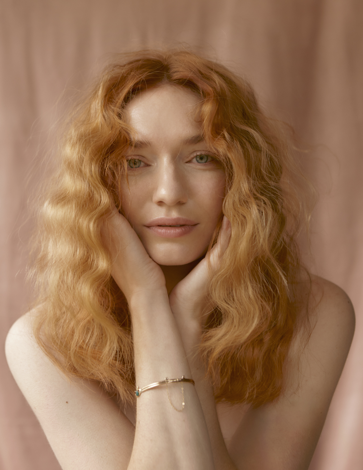 Eleanor Tomlinson 2018 Wallpapers