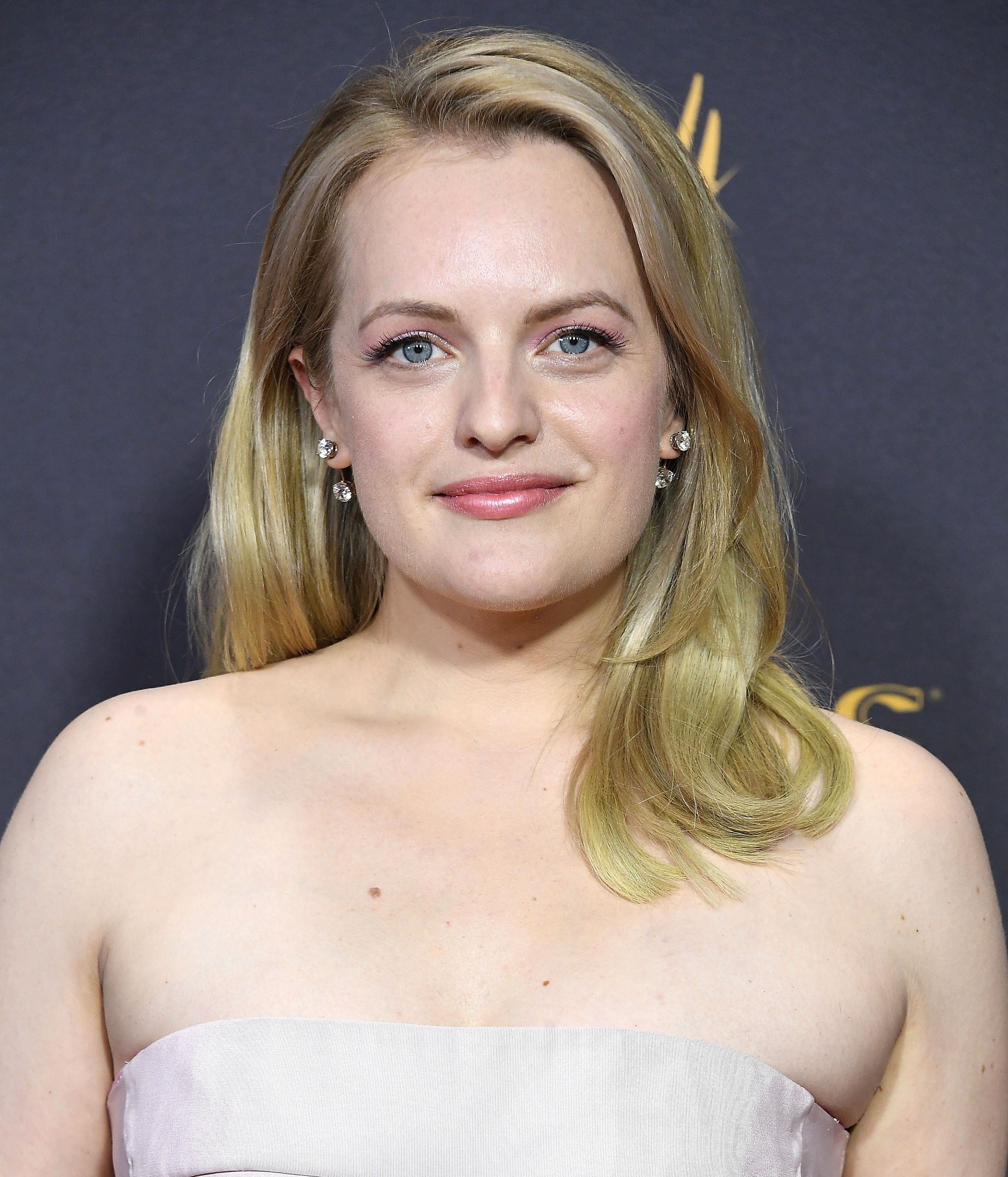 Elisabeth Moss 5K Wallpapers