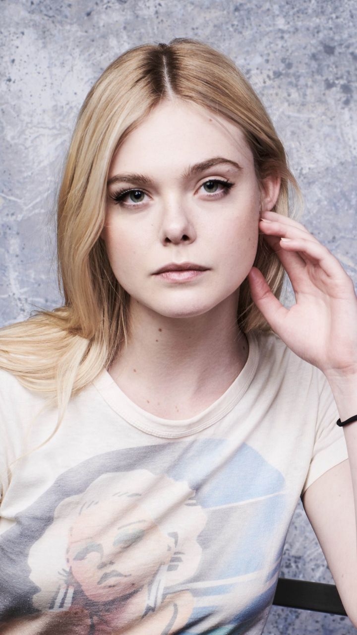 Elle Fanning Wallpapers