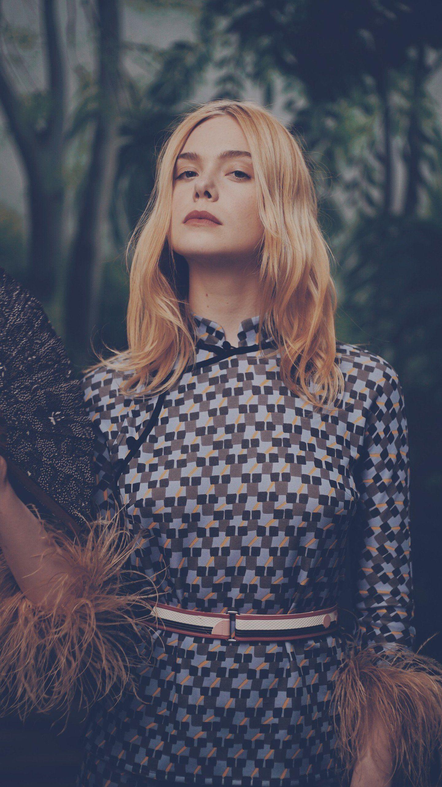 Elle Fanning 2020 Wallpapers