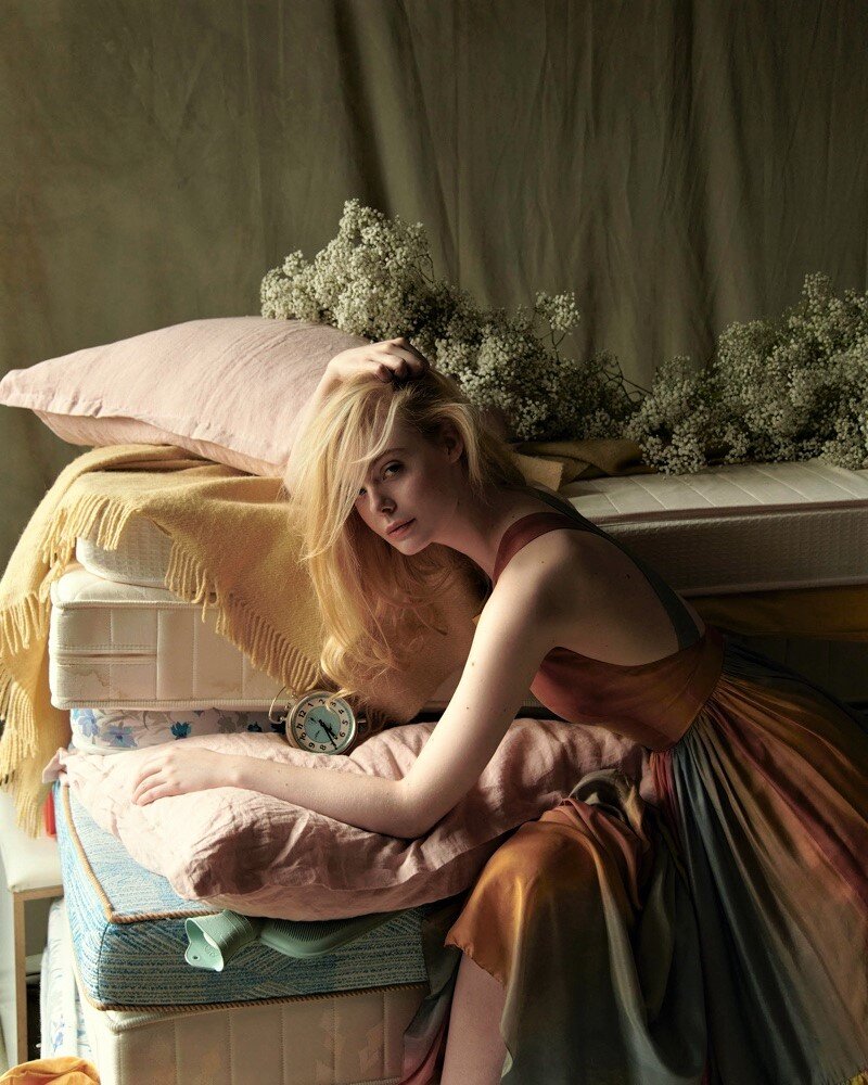 Elle Fanning Harper Bazaar Wallpapers