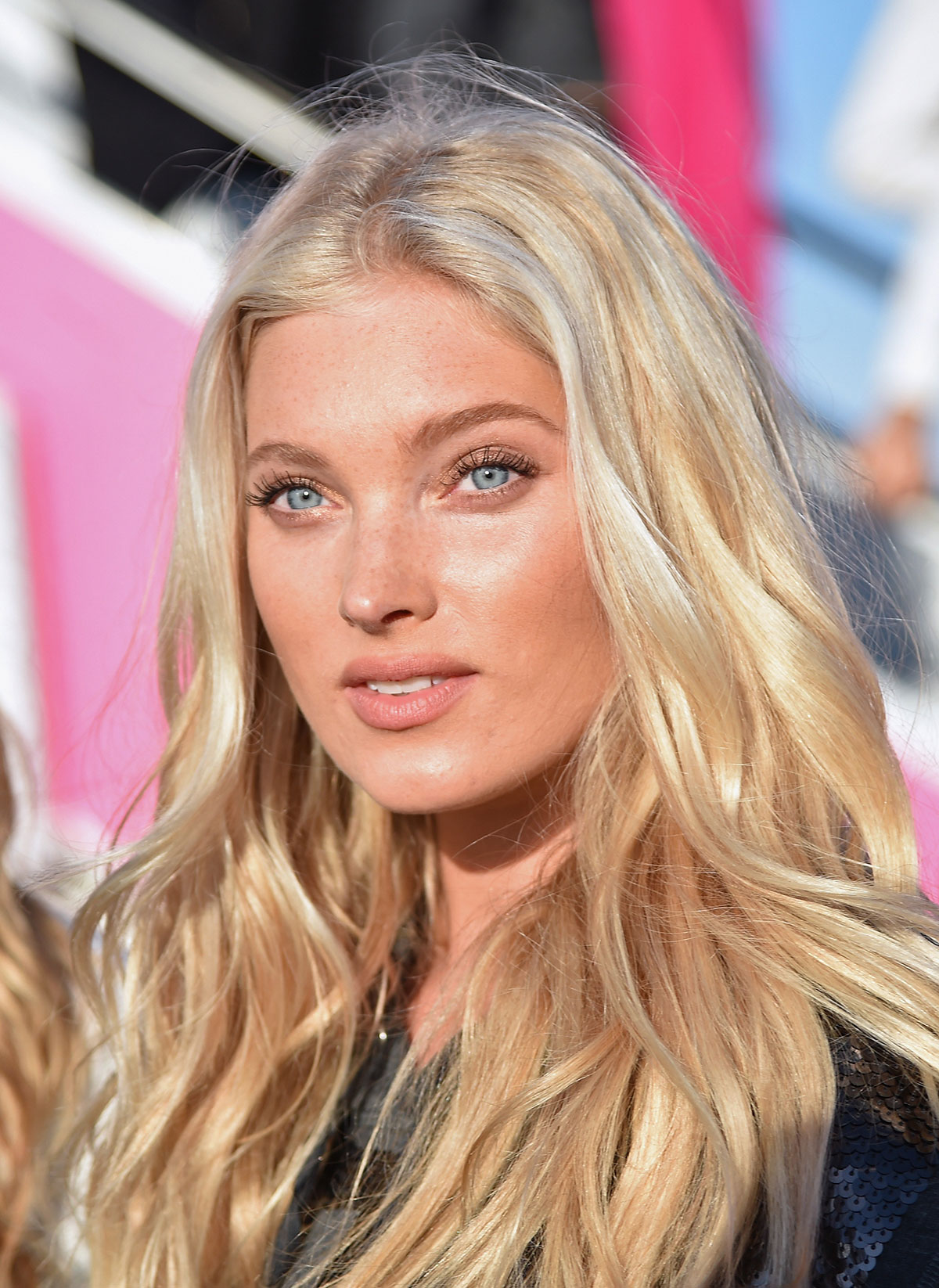 Elsa Hosk 4k Model Wallpapers