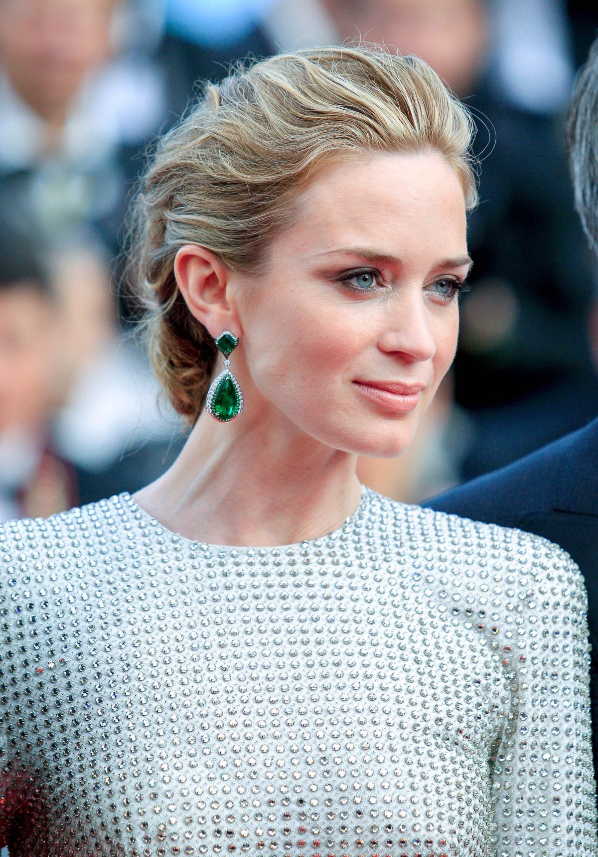 Emily Blunt New Actress 2021 Wallpapers