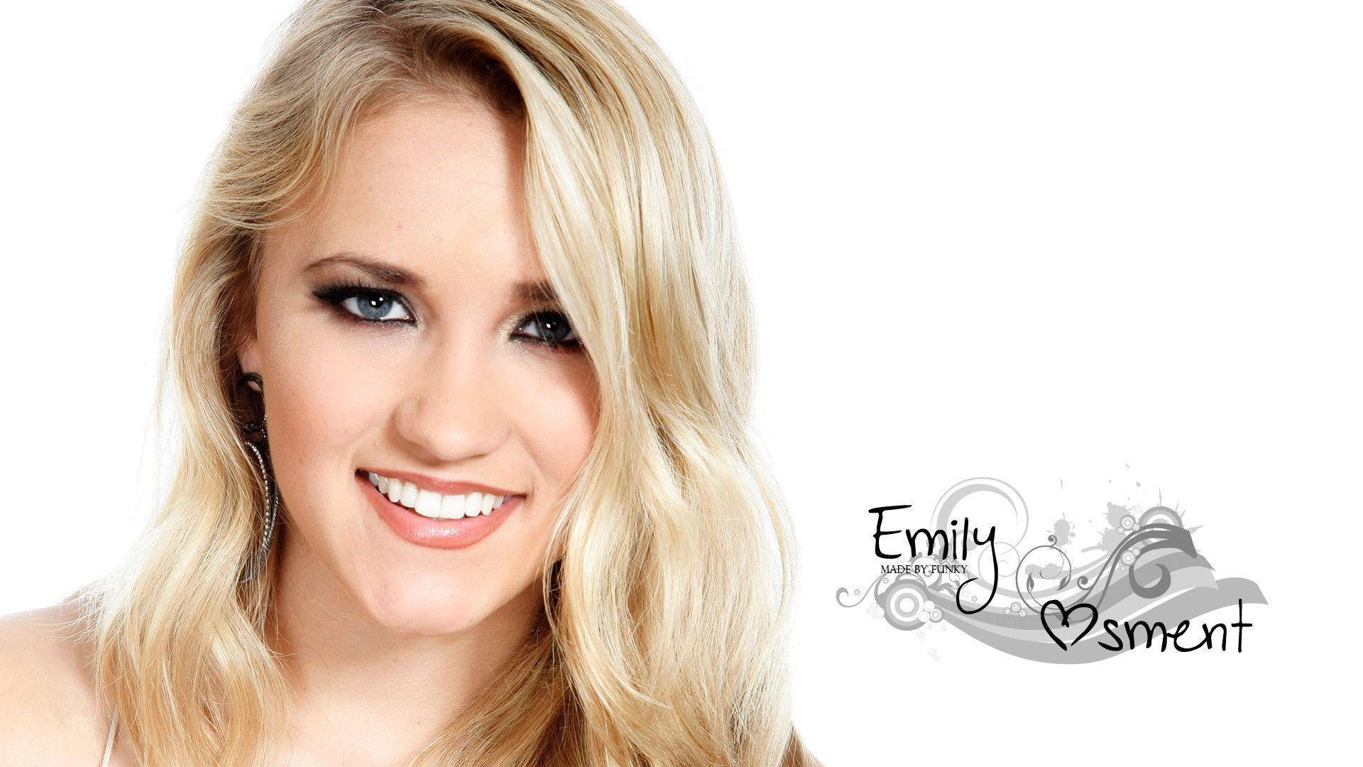 Emily Osment Wallpapers