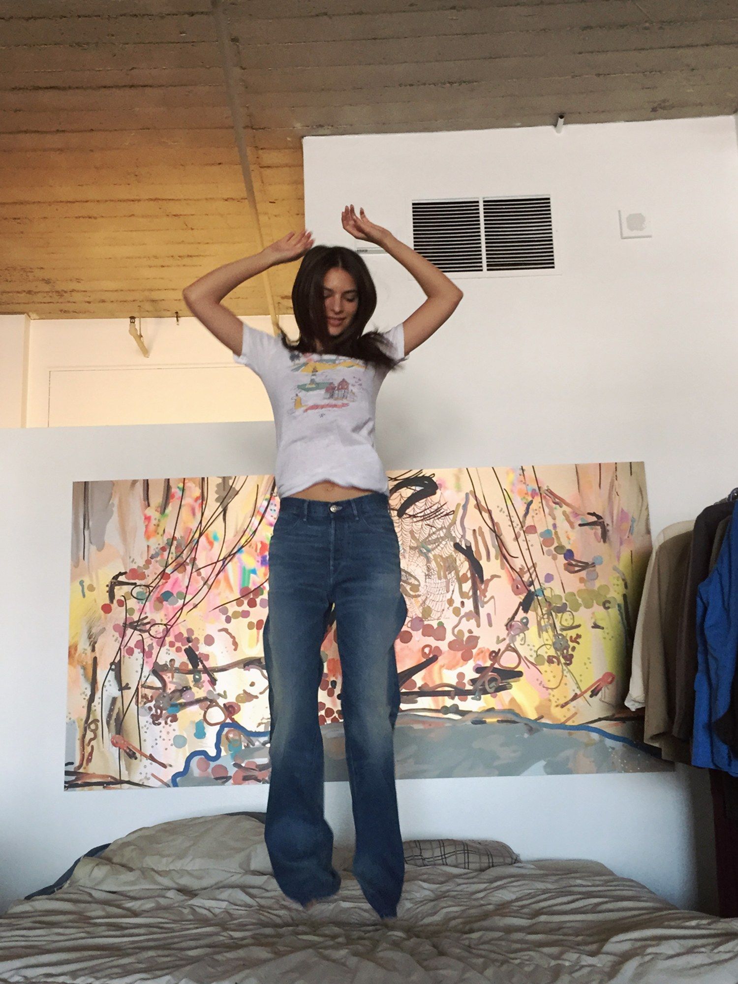 Emily Ratajkowski Denim Spring Wallpapers