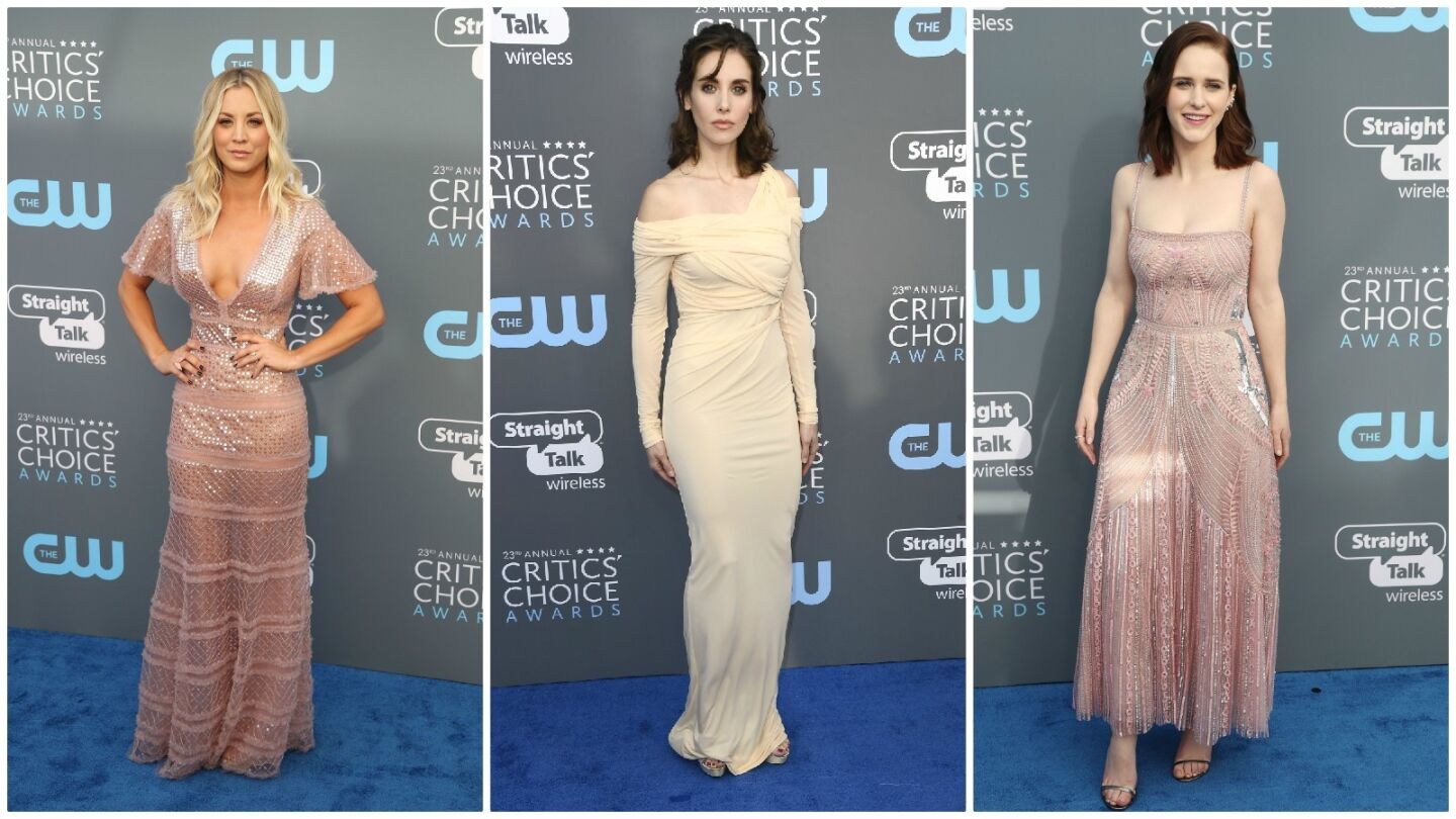 Emma Roberts In White Dress Critics Choice Awards 2018 Wallpapers