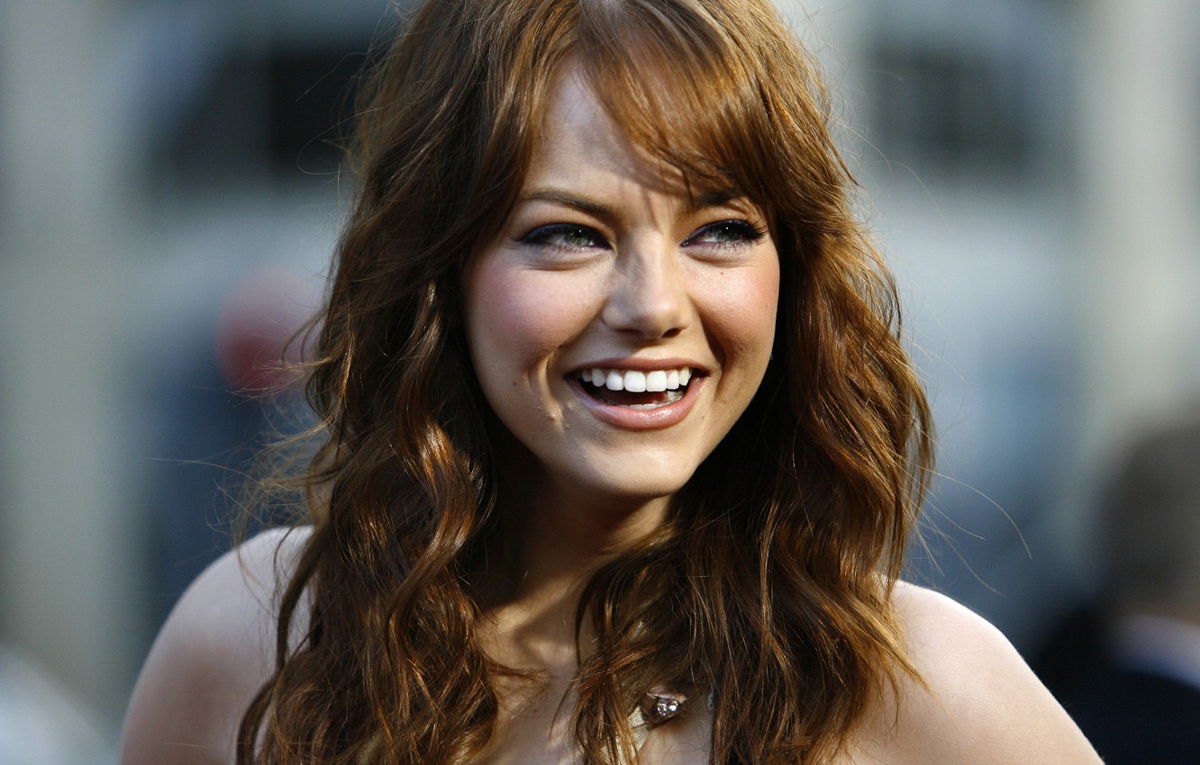 Emma Stone Wallpapers