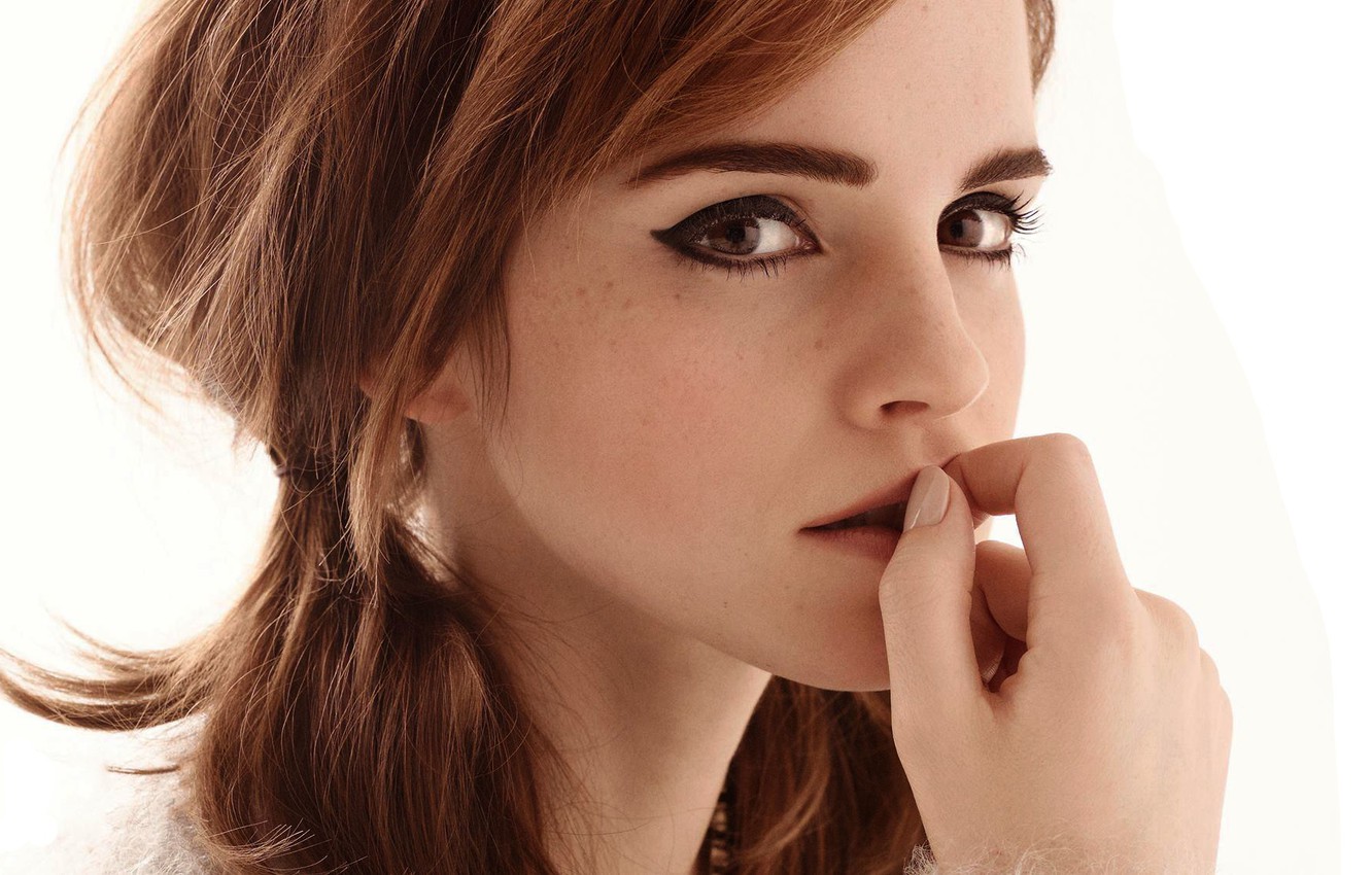 Emma Watson Brunette Photoshoot Wallpapers