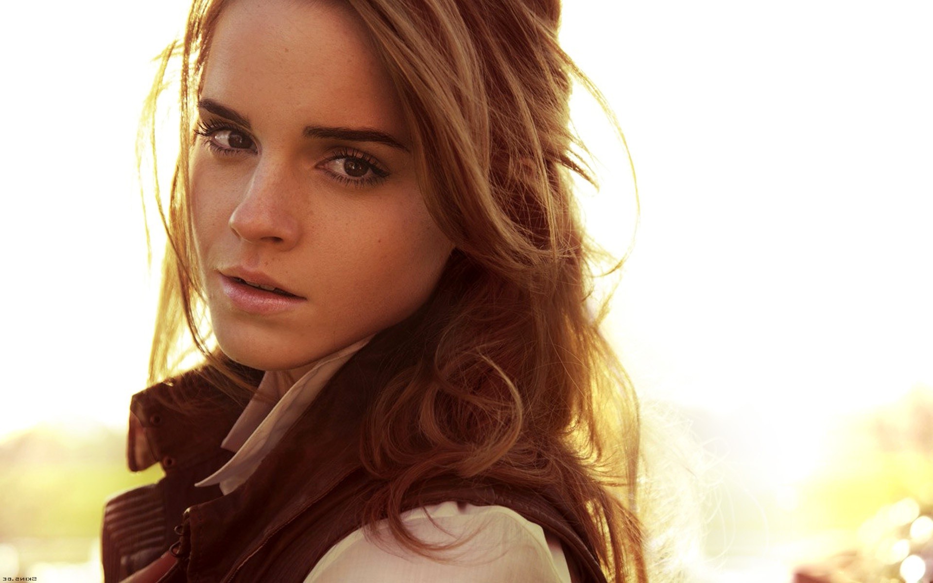 Emma Watson Brunette Photoshoot Wallpapers