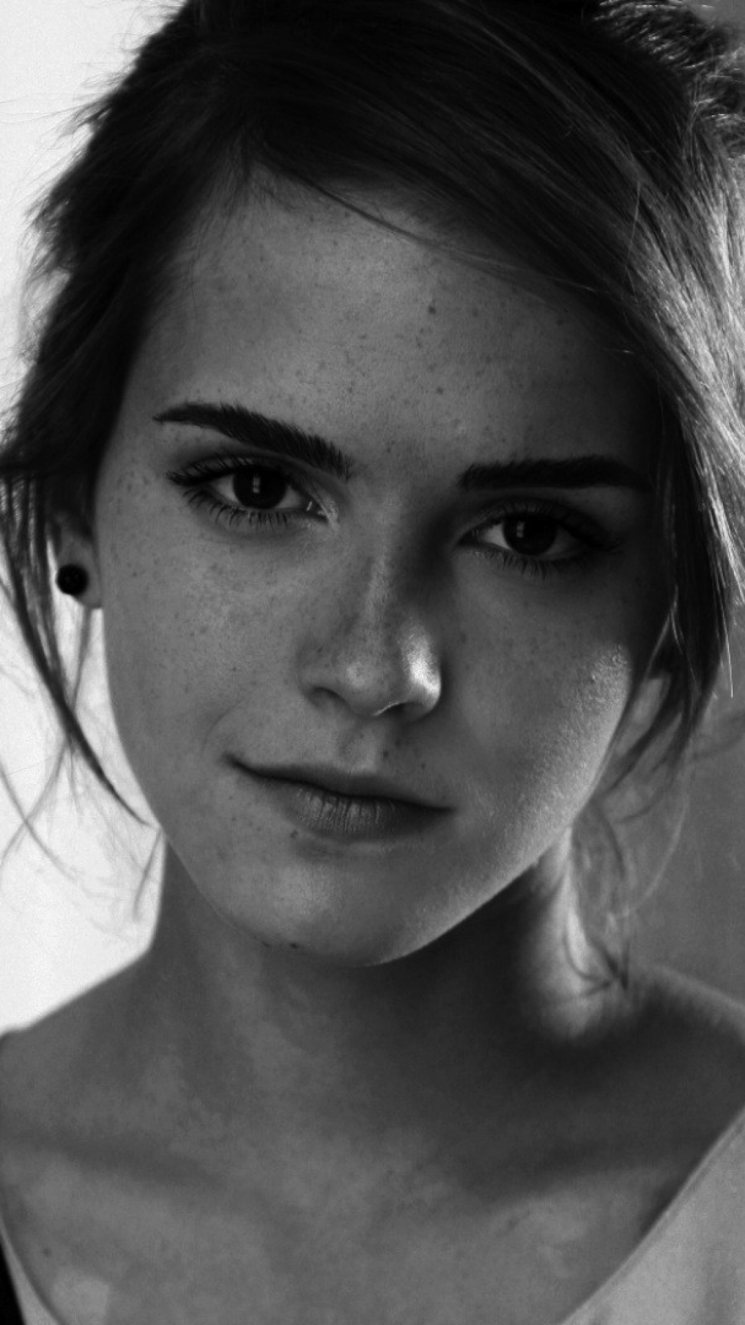 Emma Watson Monochrome Portrait Wallpapers