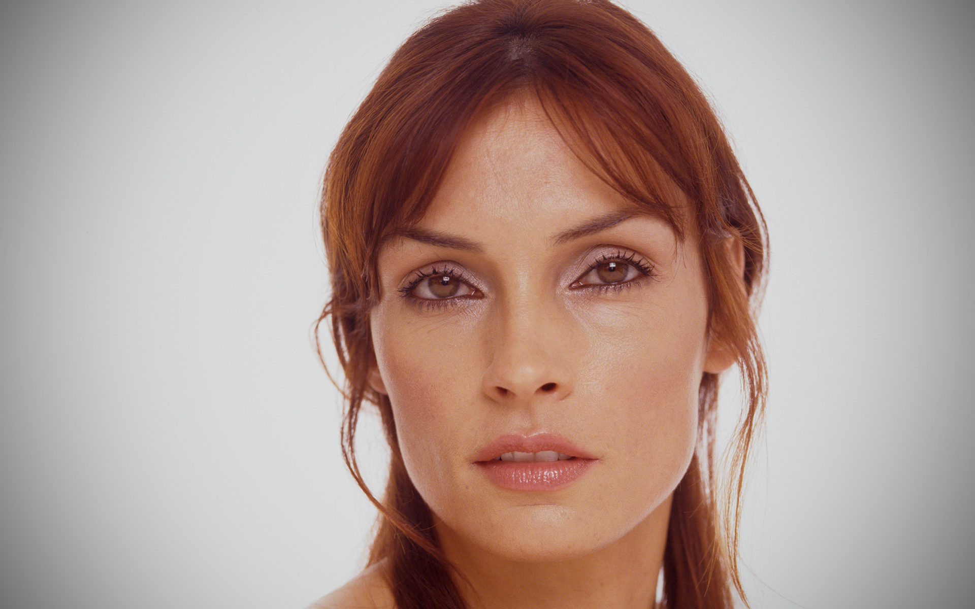 Famke Janssen Wallpapers