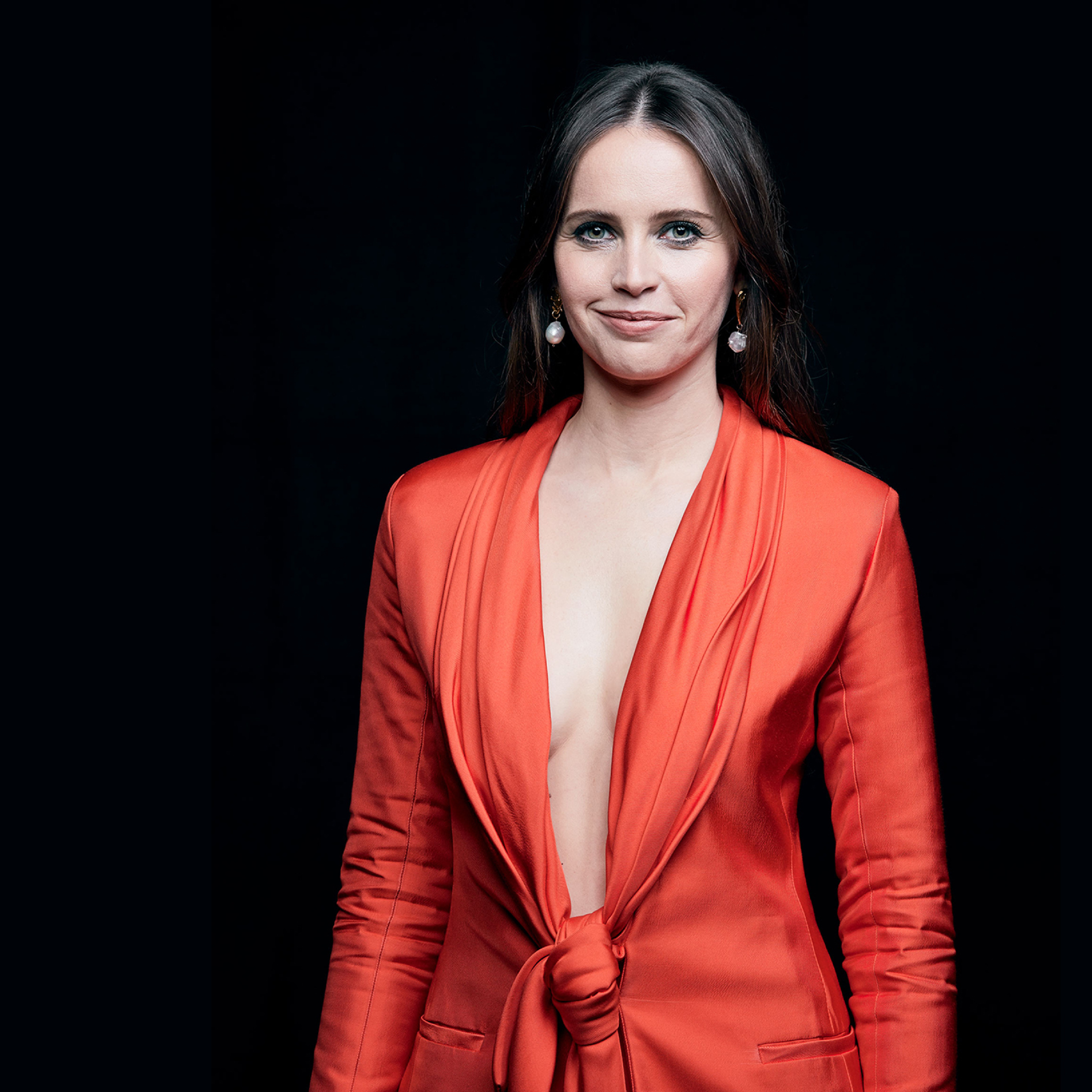 Felicity Jones Coveteur December 2018 Wallpapers