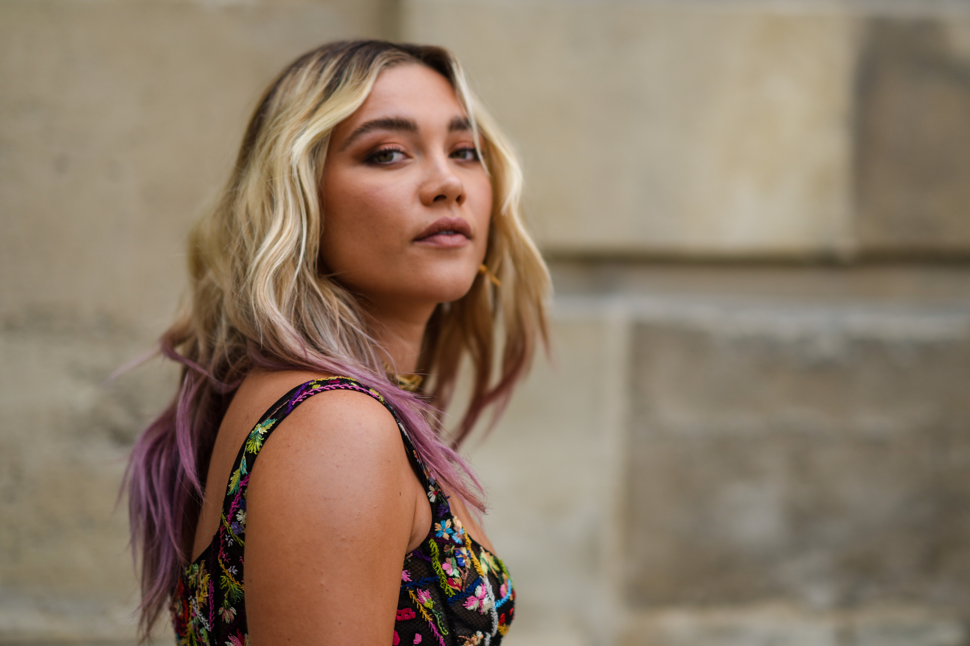 Florence Pugh 2021 Actress Wallpapers