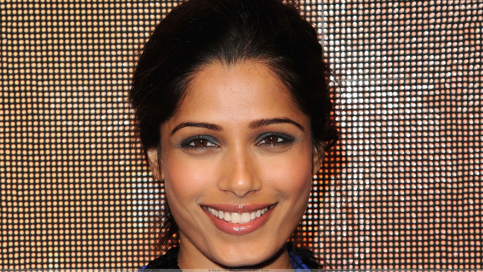 Freida Pinto 2020 Wallpapers