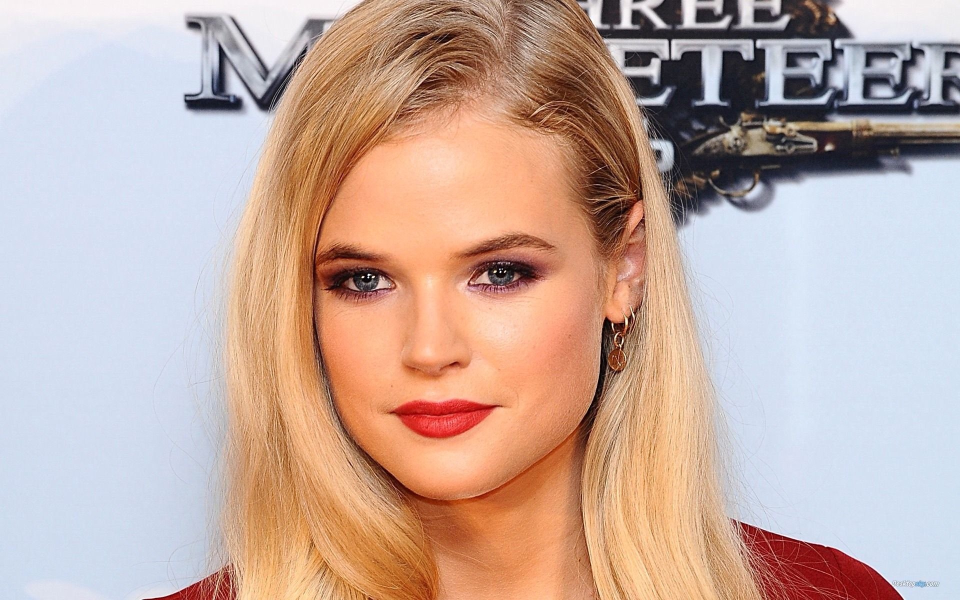 Gabriella Wilde Wallpapers