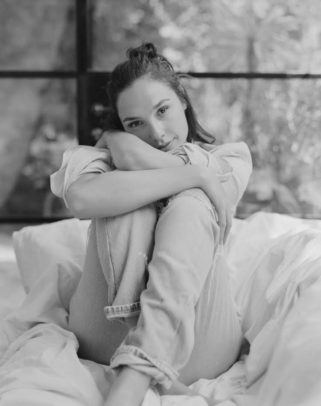 Gal Gadot Vogue 2020 Wallpapers