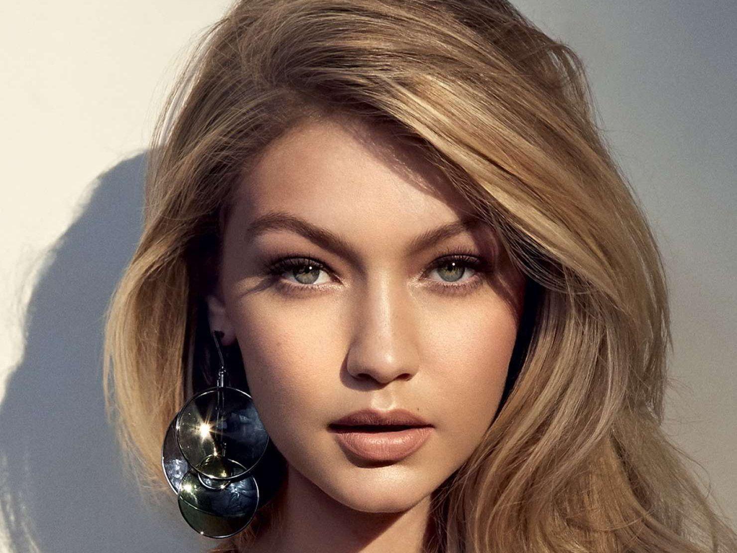 Gigi Hadid Messika Wallpapers