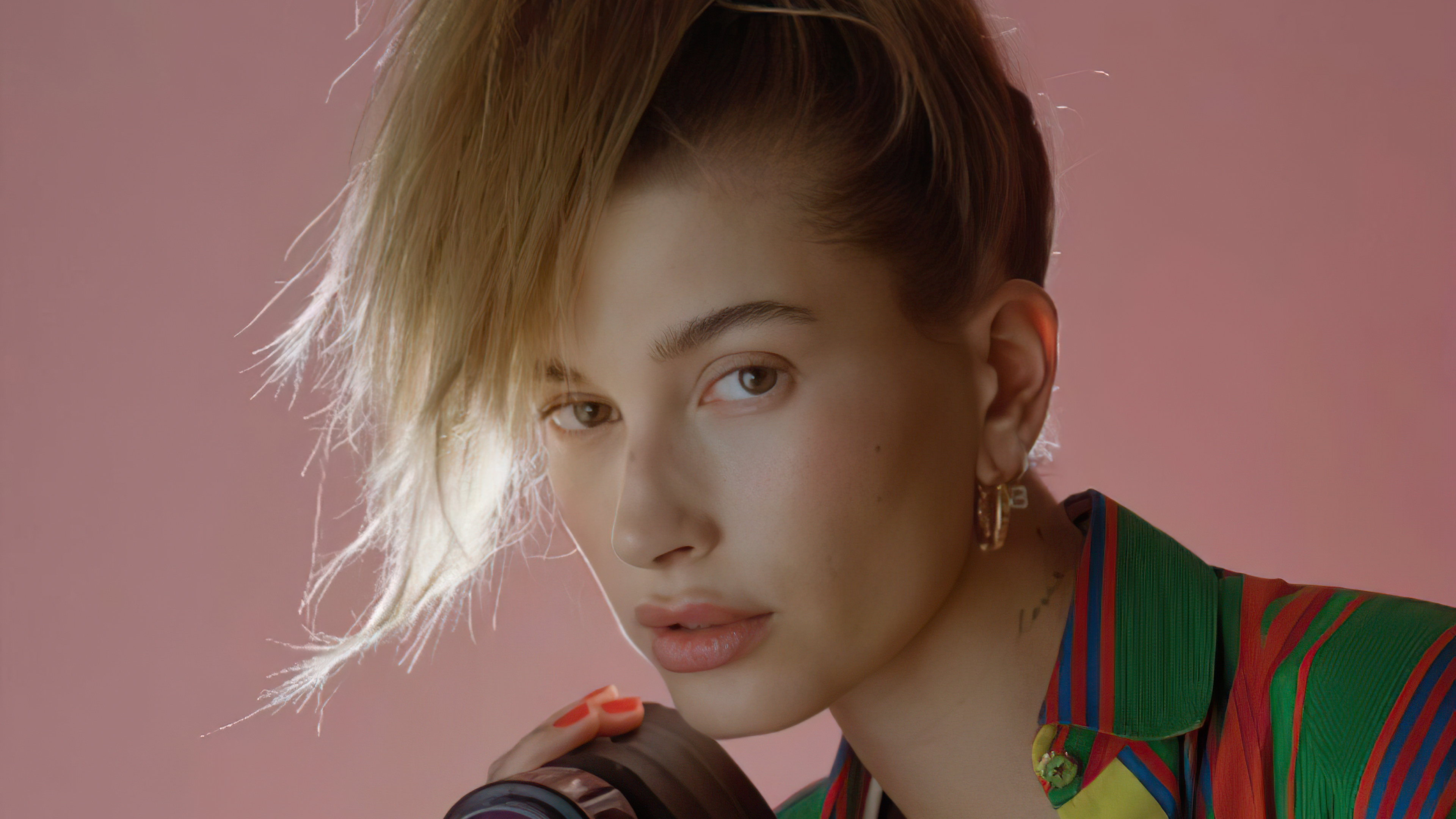 Hailey Baldwin 4K Wallpapers