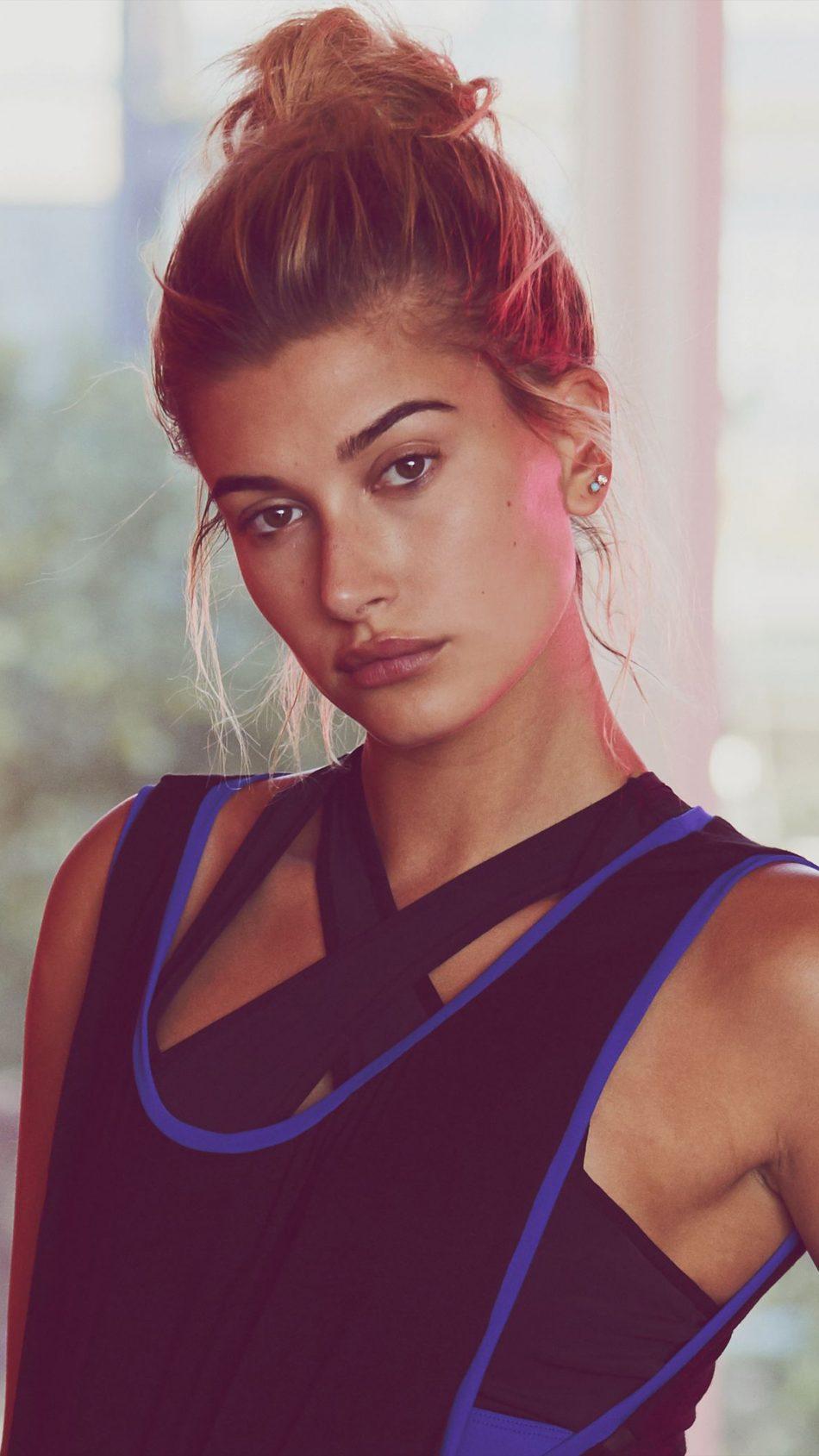 Hailey Baldwin Model Wallpapers