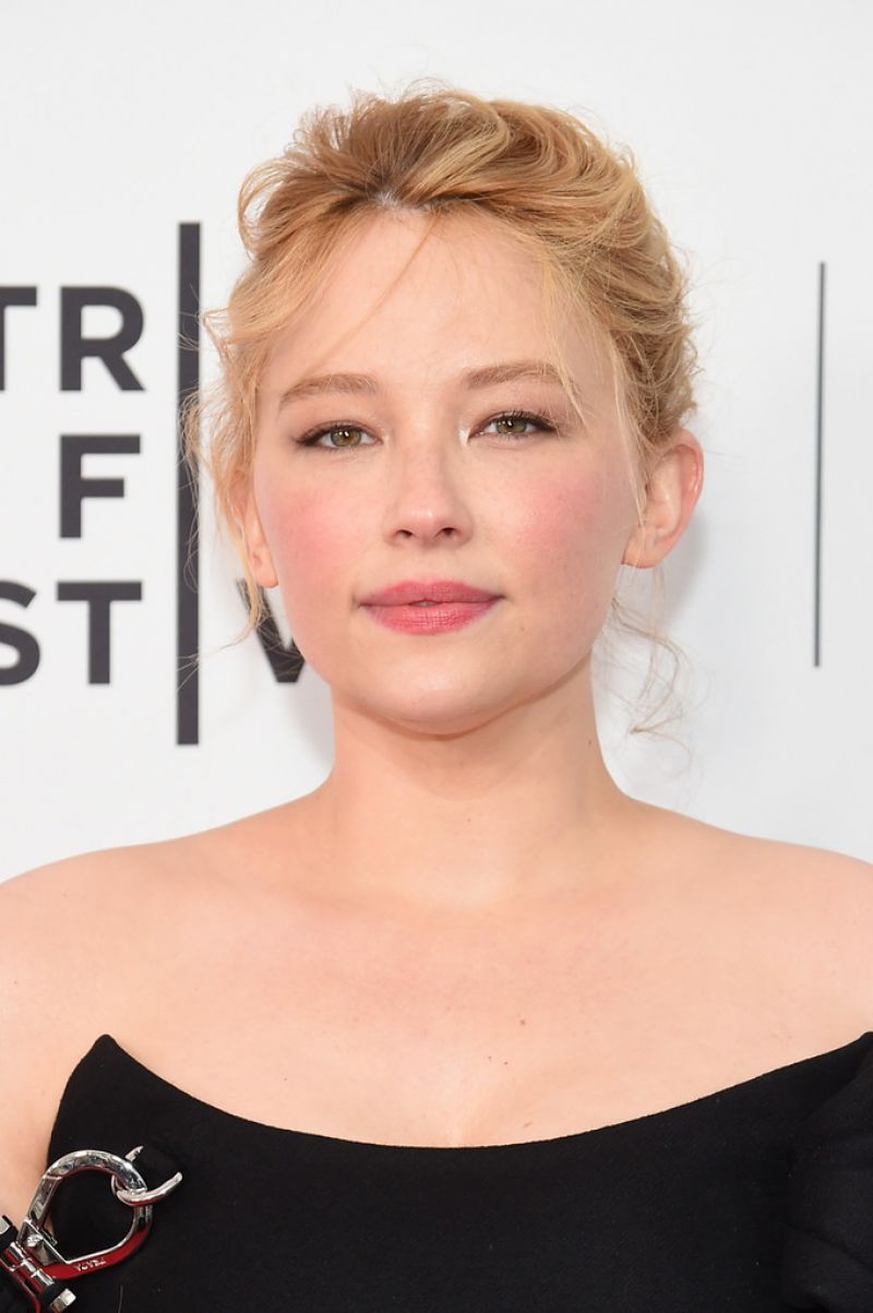 Haley Bennett Wallpapers