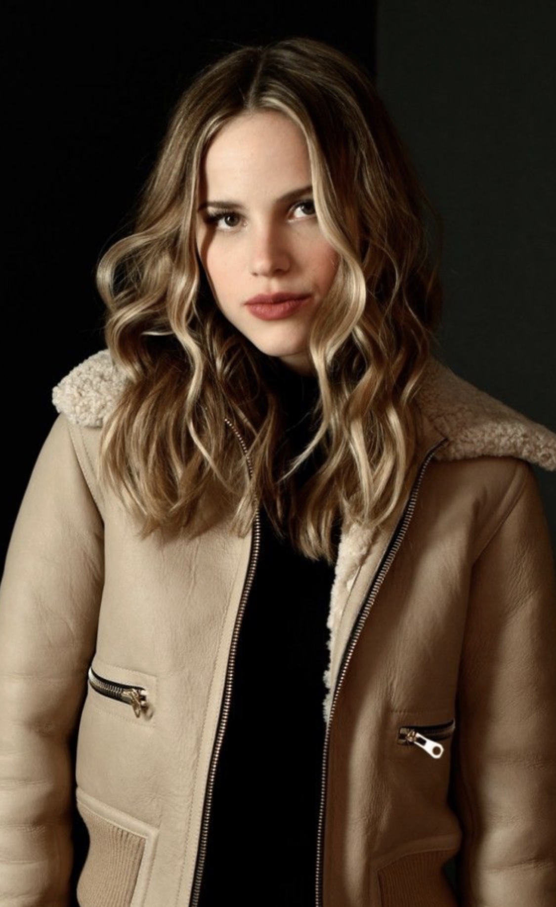 Halston Sage Beautiful 2020 Wallpapers