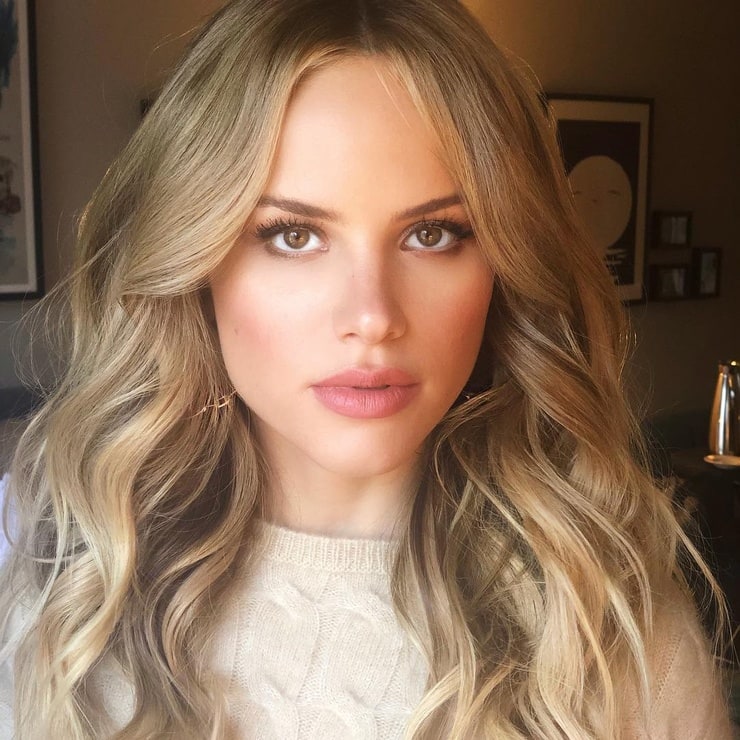 Halston Sage Beautiful 2020 Wallpapers