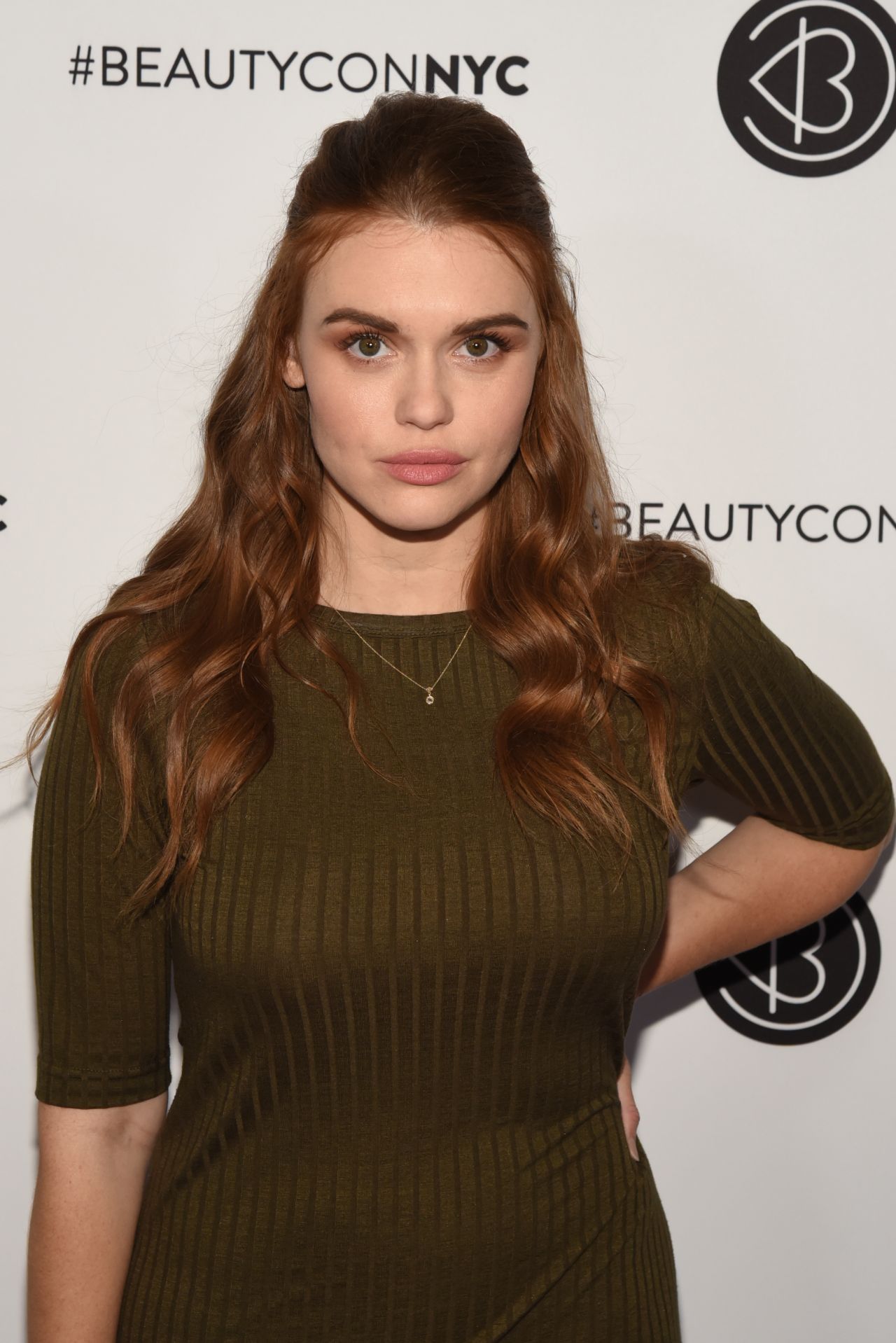 Holland Roden Beautycon Festival Portrait Wallpapers