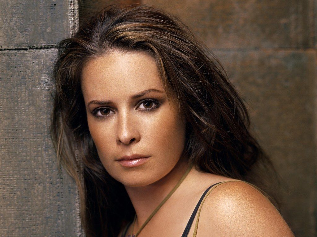 Holly Marie Combs Wallpapers