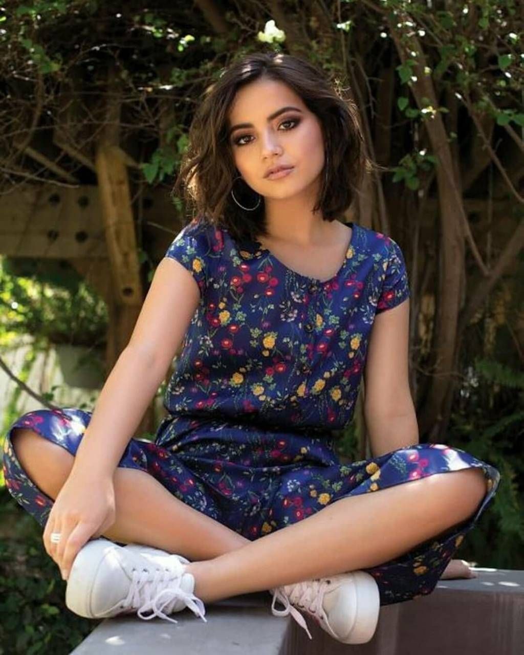 Isabela Moner Actress Wallpapers