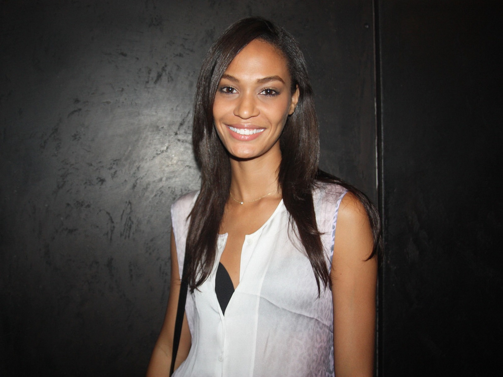 Joan Smalls Wallpapers