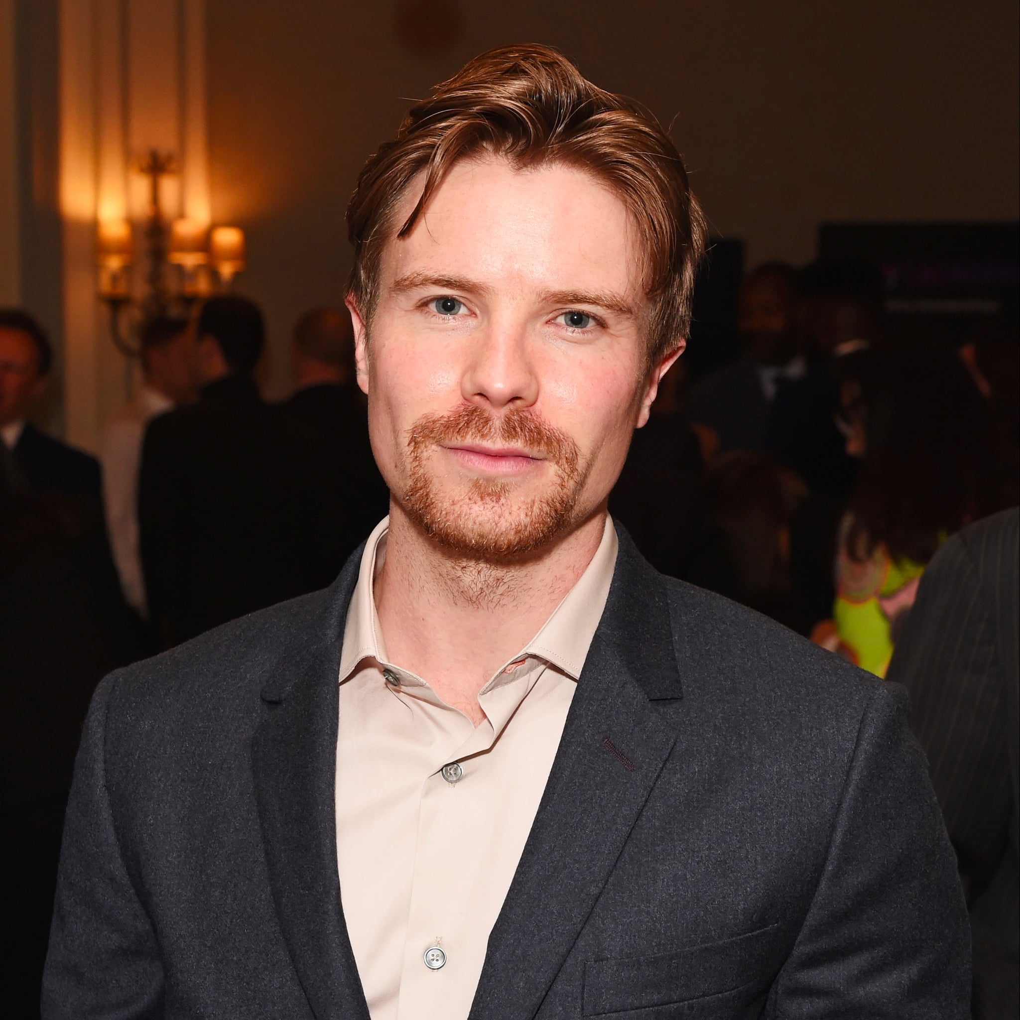 Joe Dempsie Wallpapers