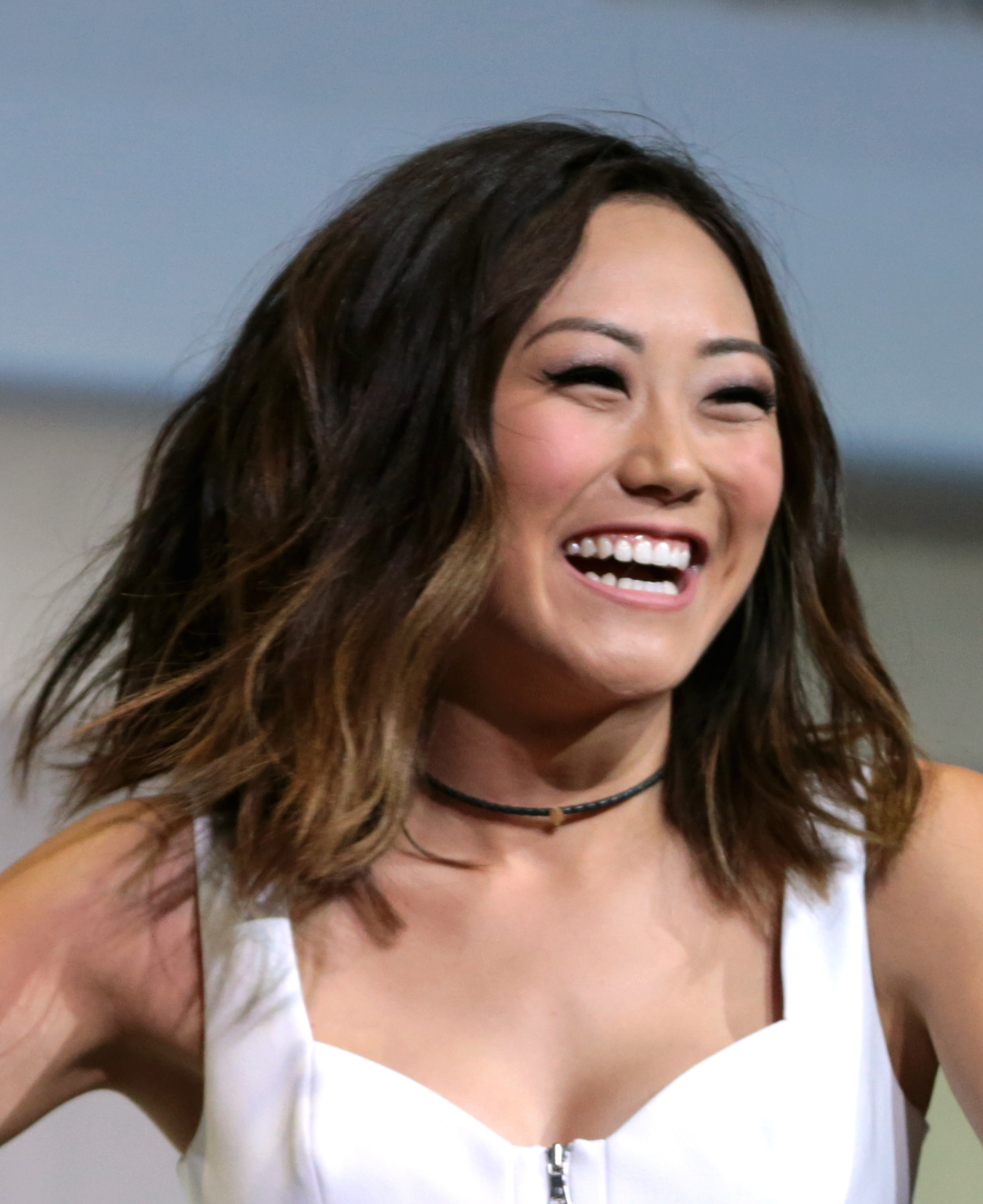 Karen Fukuhara Actress Wallpapers