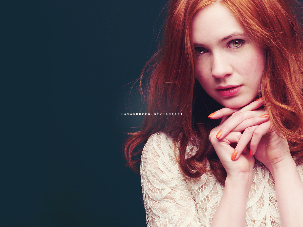 Karen Gillan Bustle Wallpapers