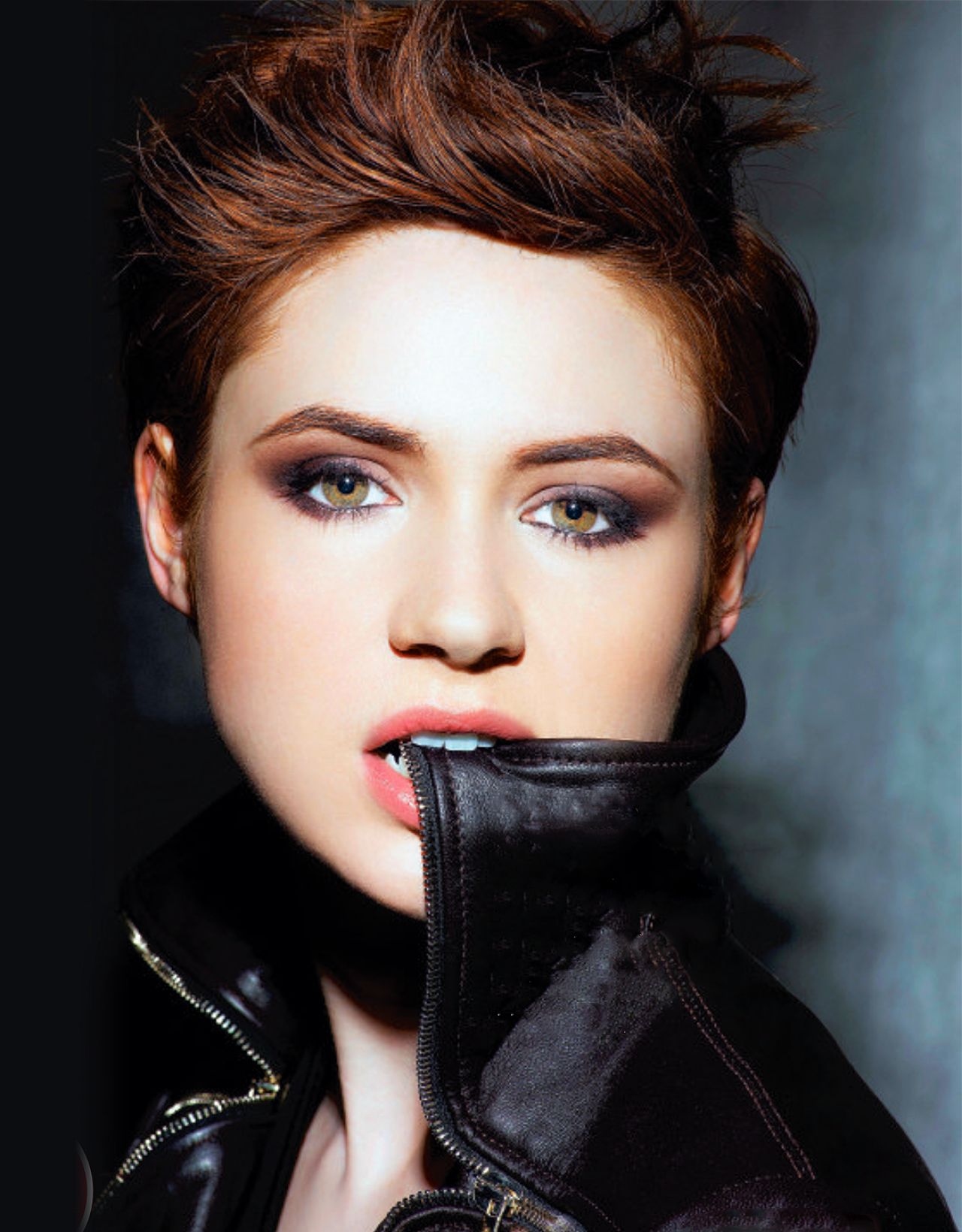 Karen Gillan Hot Short Hair Shoot Wallpapers