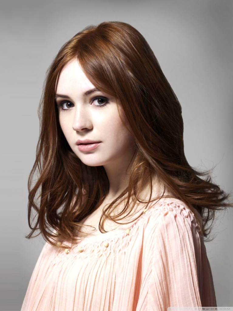 Karen Gillan New Wallpapers