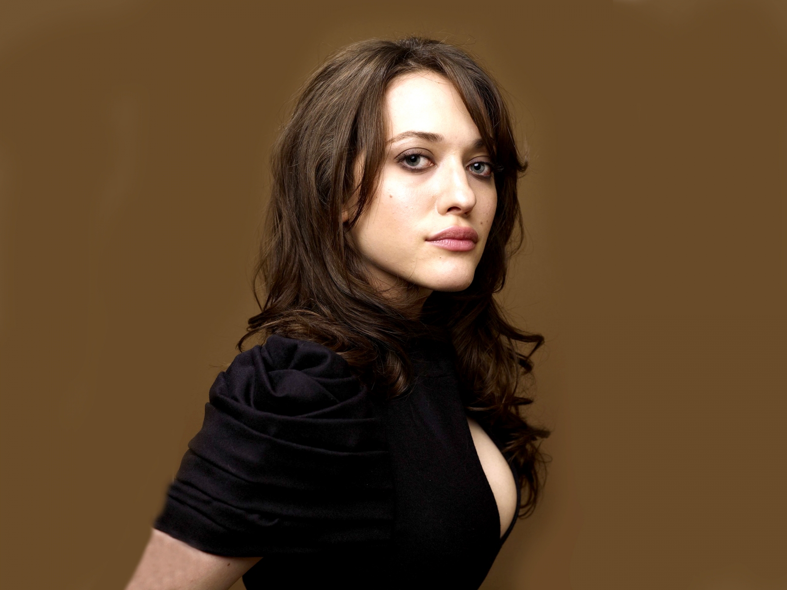 Kat Dennings Latest Photoshoot Wallpapers