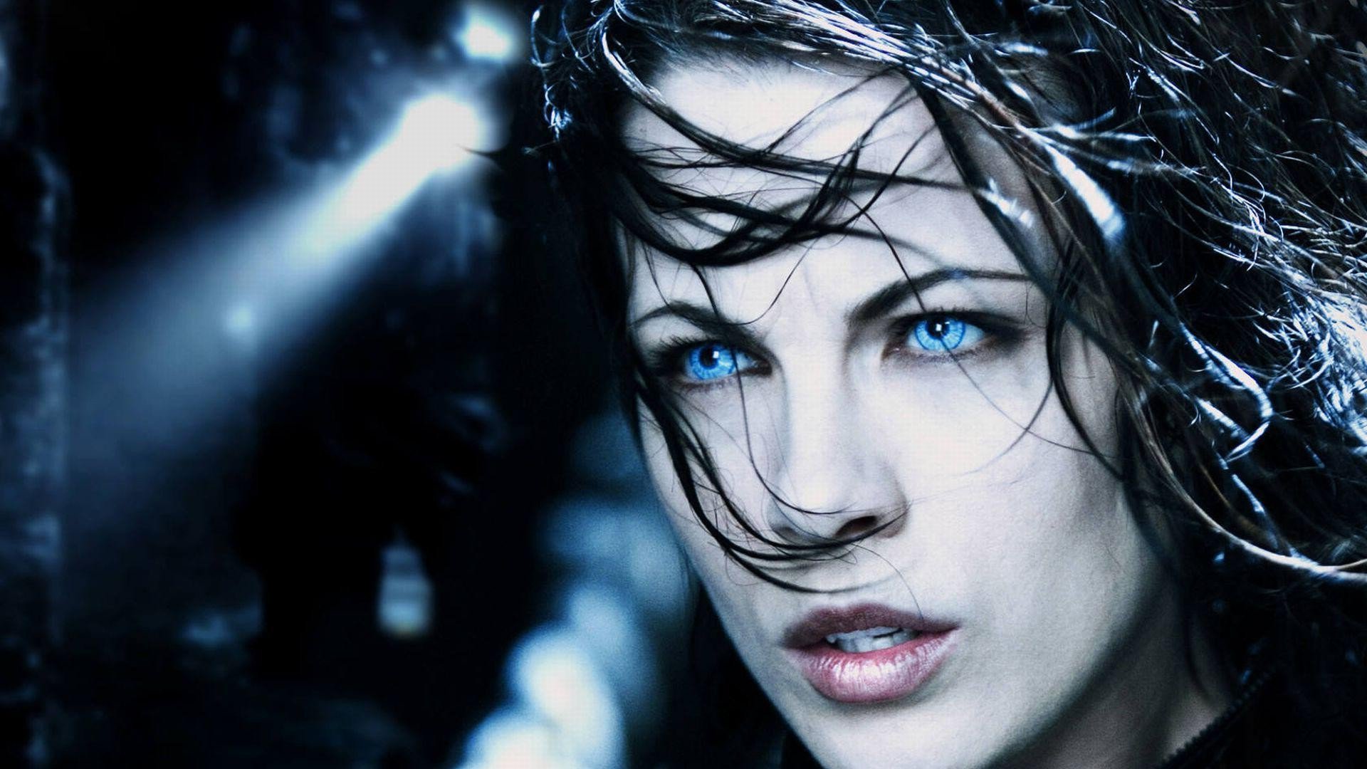 Kate Beckinsale latests Wallpapers