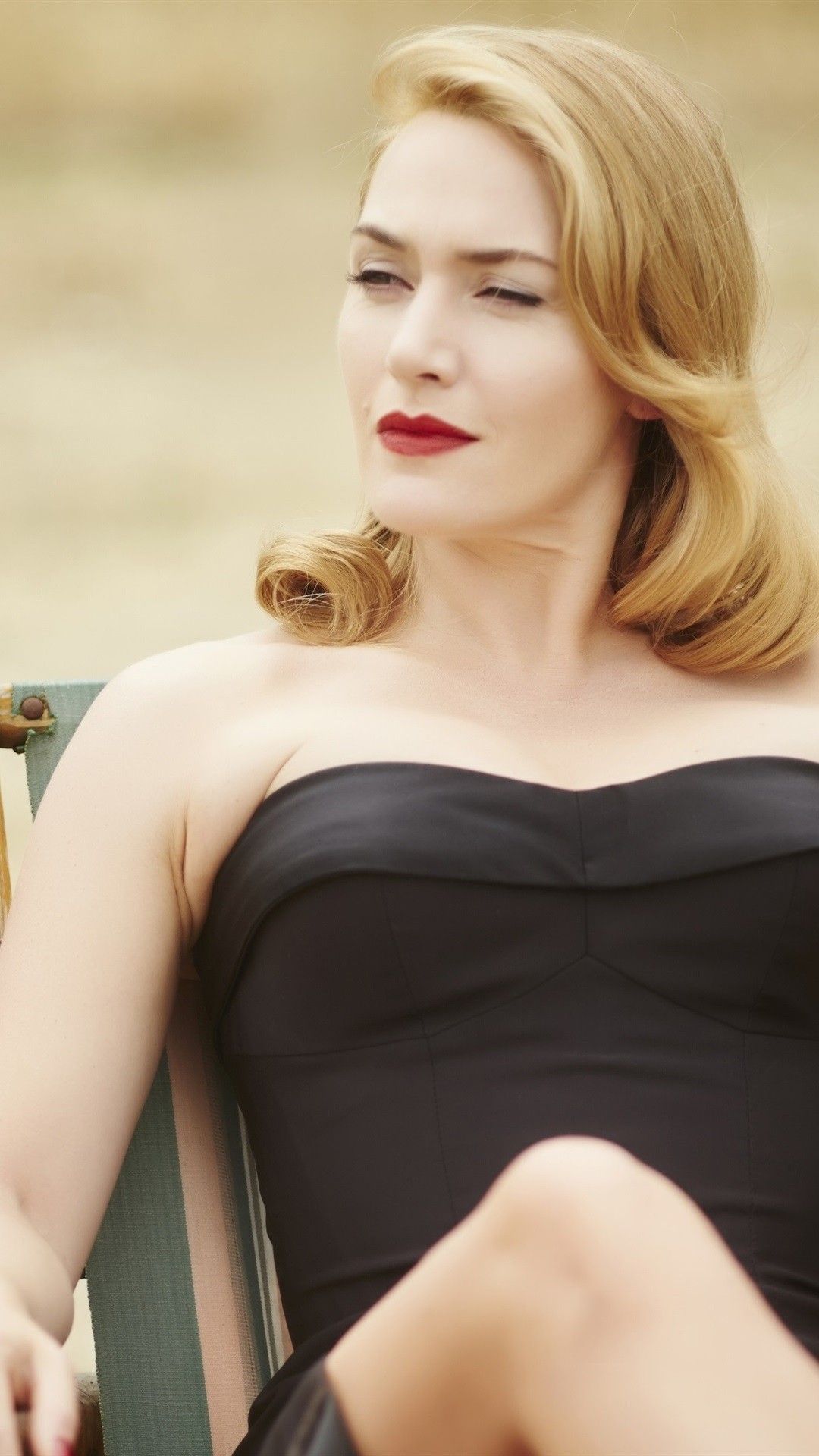 Kate Winslet New Wallpapers