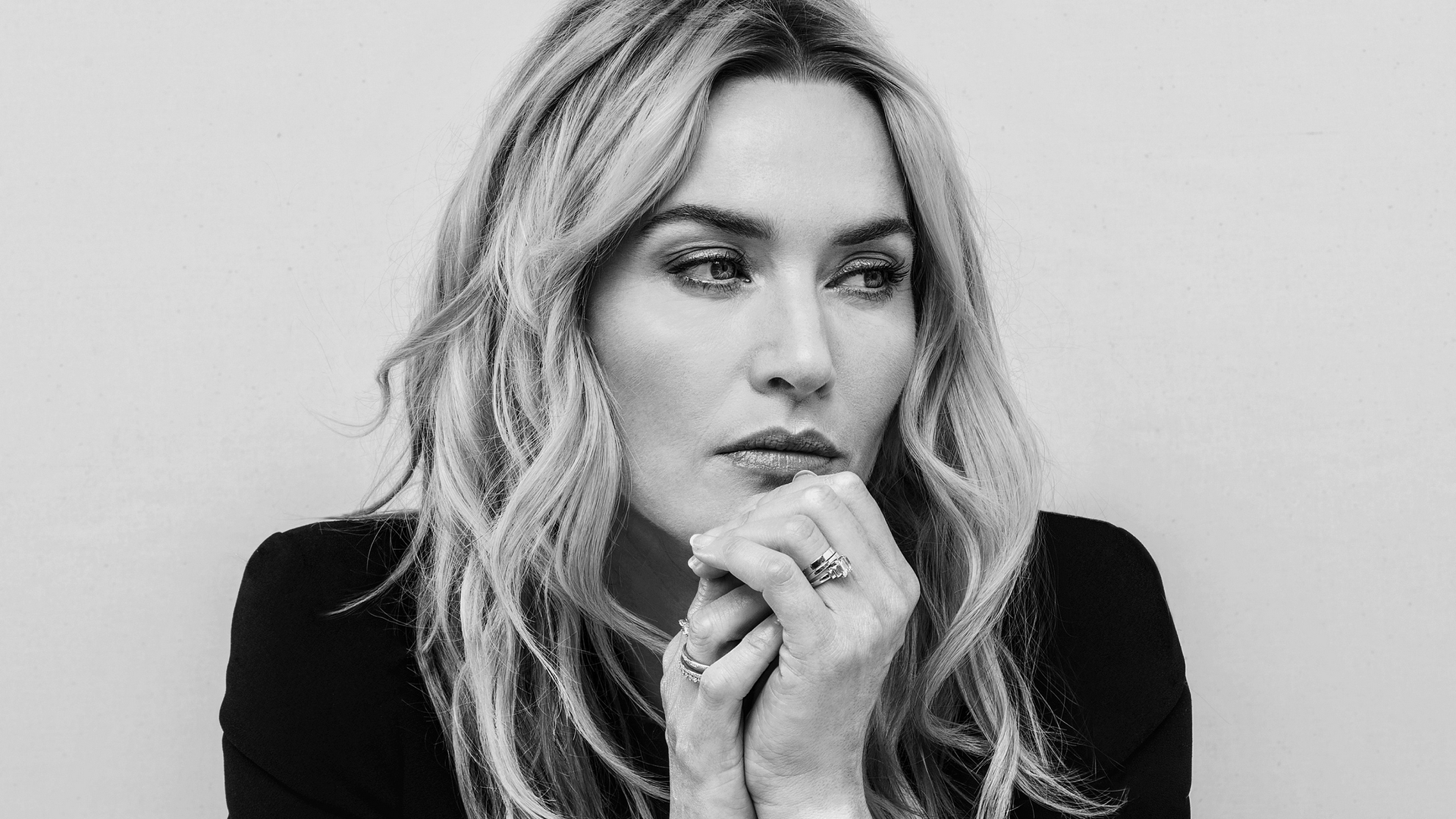 Kate Winslet Rare Pic Wallpapers