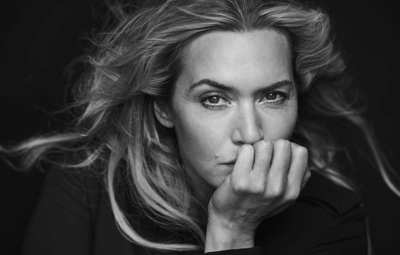 Kate Winslet White Suit Images Wallpapers