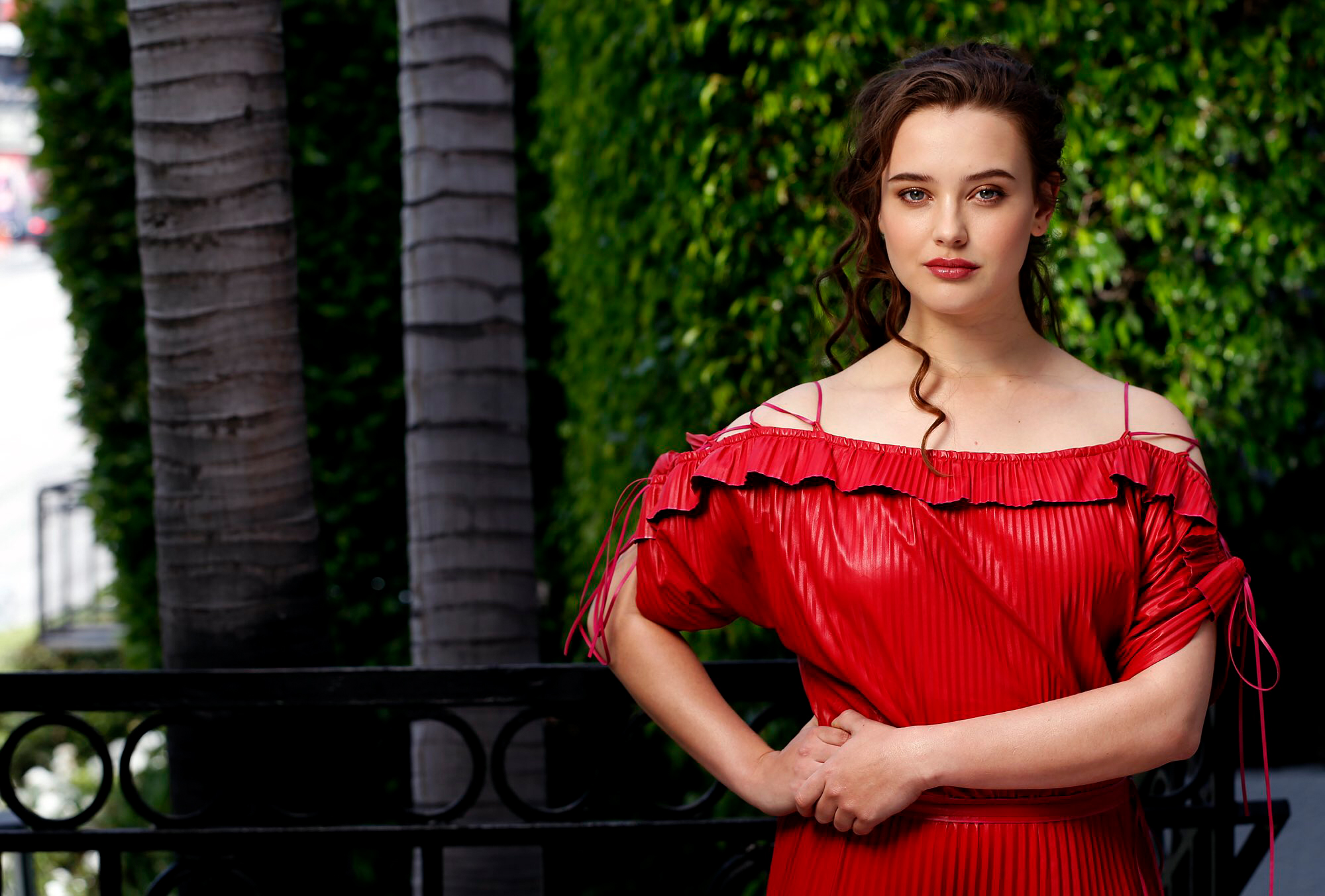 Katherine Langford Actress Monochrome Wallpapers