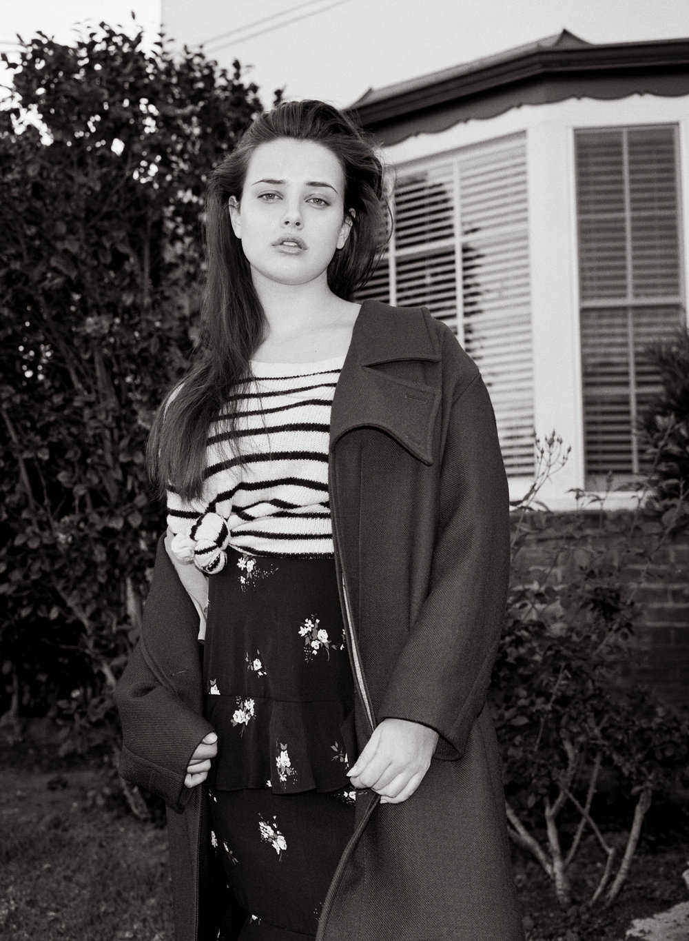 Katherine Langford Actress Monochrome Wallpapers