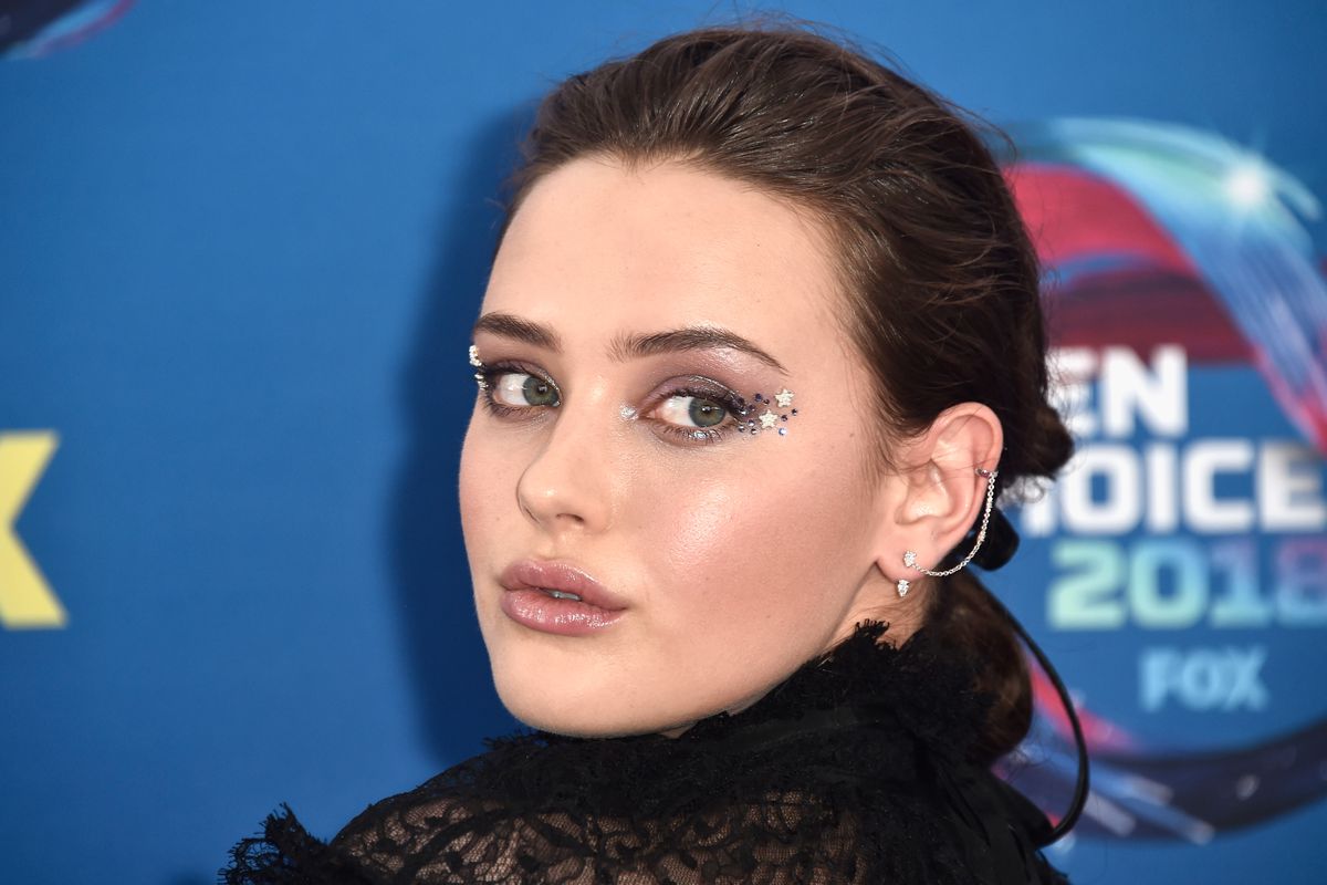 Katherine Langford Mtv Awards 2018 Portrait Wallpapers