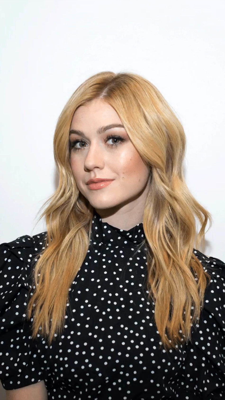 Katherine McNamara Portrait 2020 Wallpapers