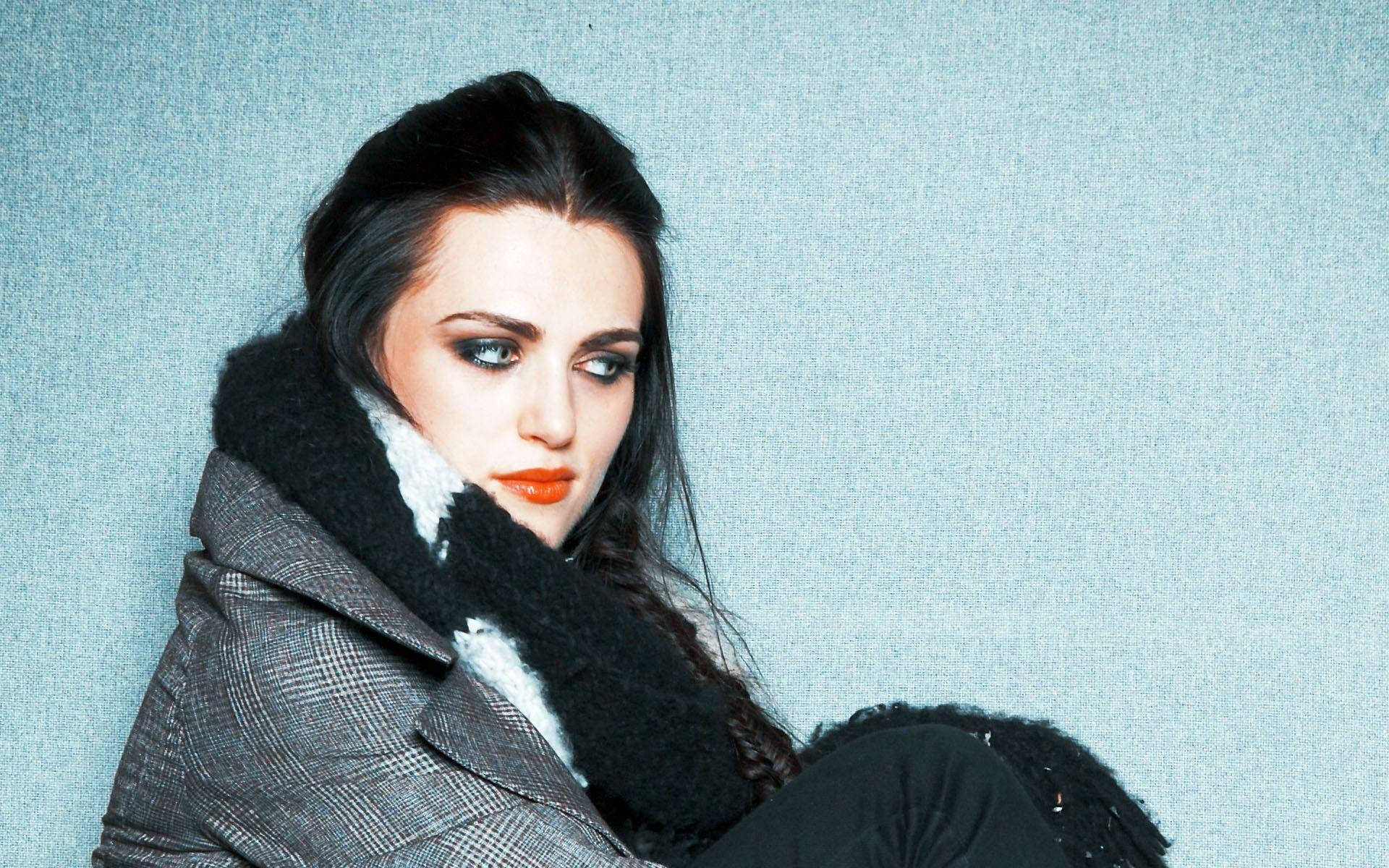 Katie McGrath Wallpapers