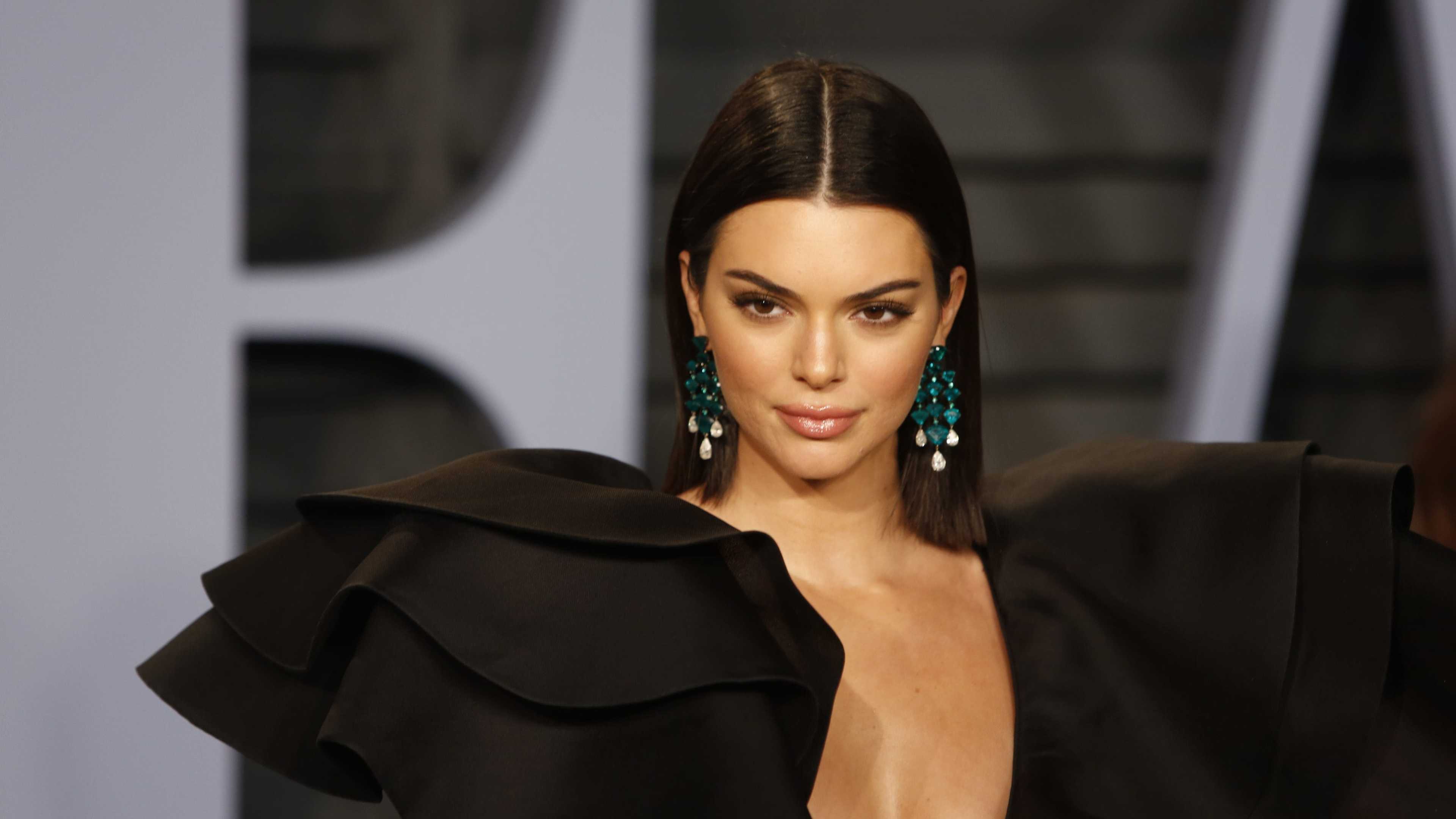 Kendall Jenner 2019 Wallpapers