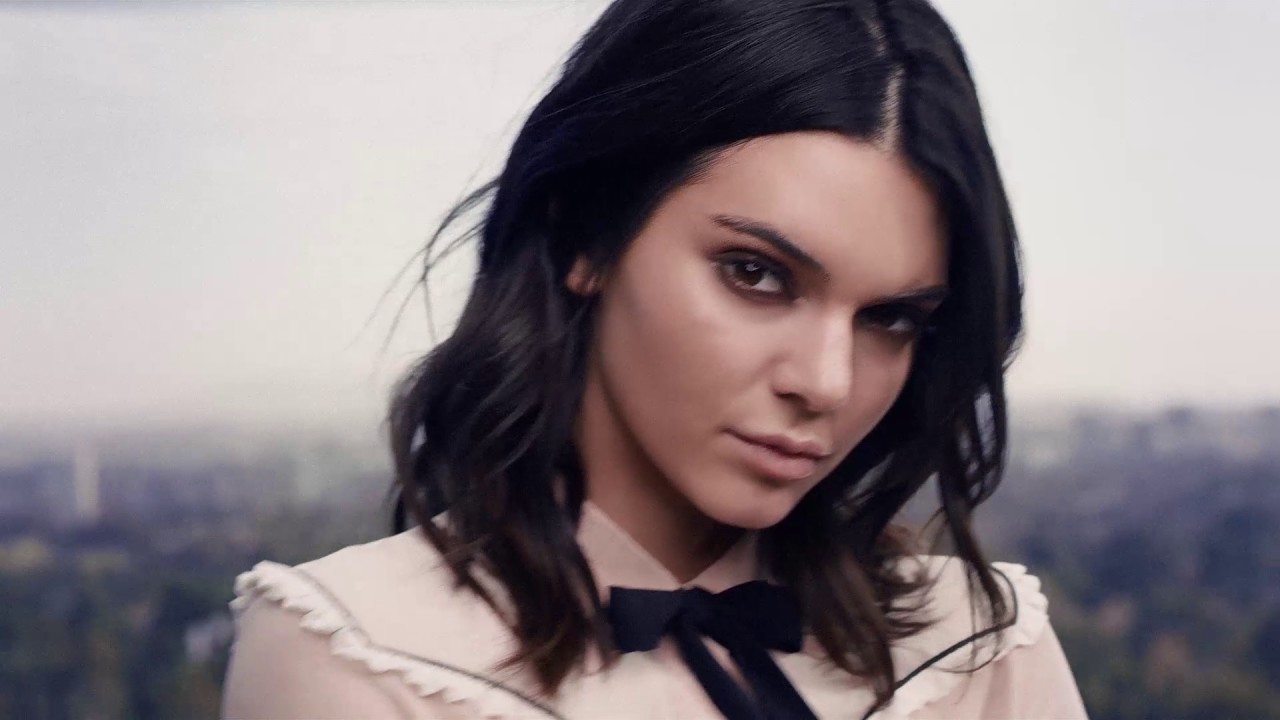 Kendall Jenner X Daniel Wellington Wallpapers