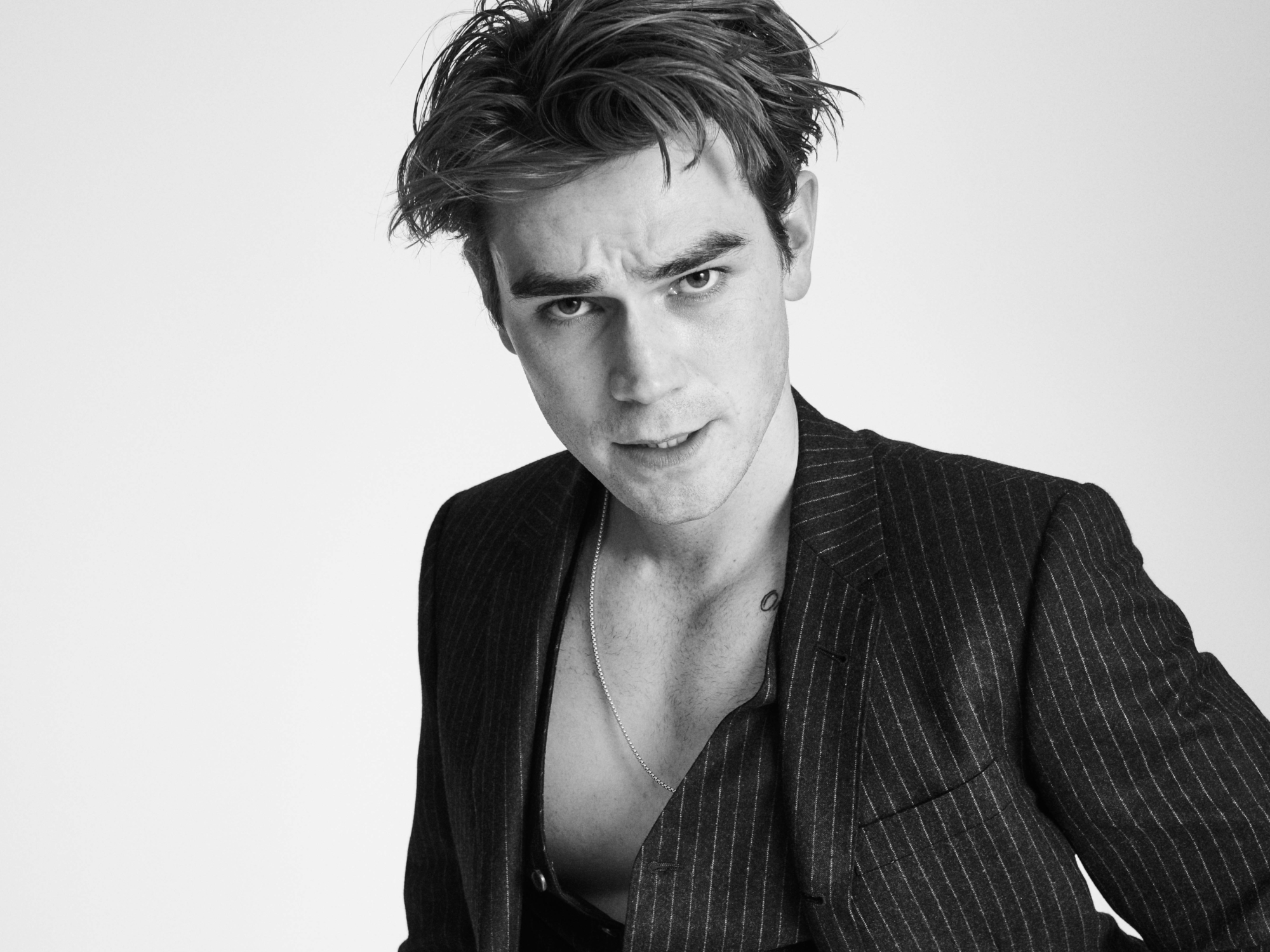 KJ Apa Wallpapers