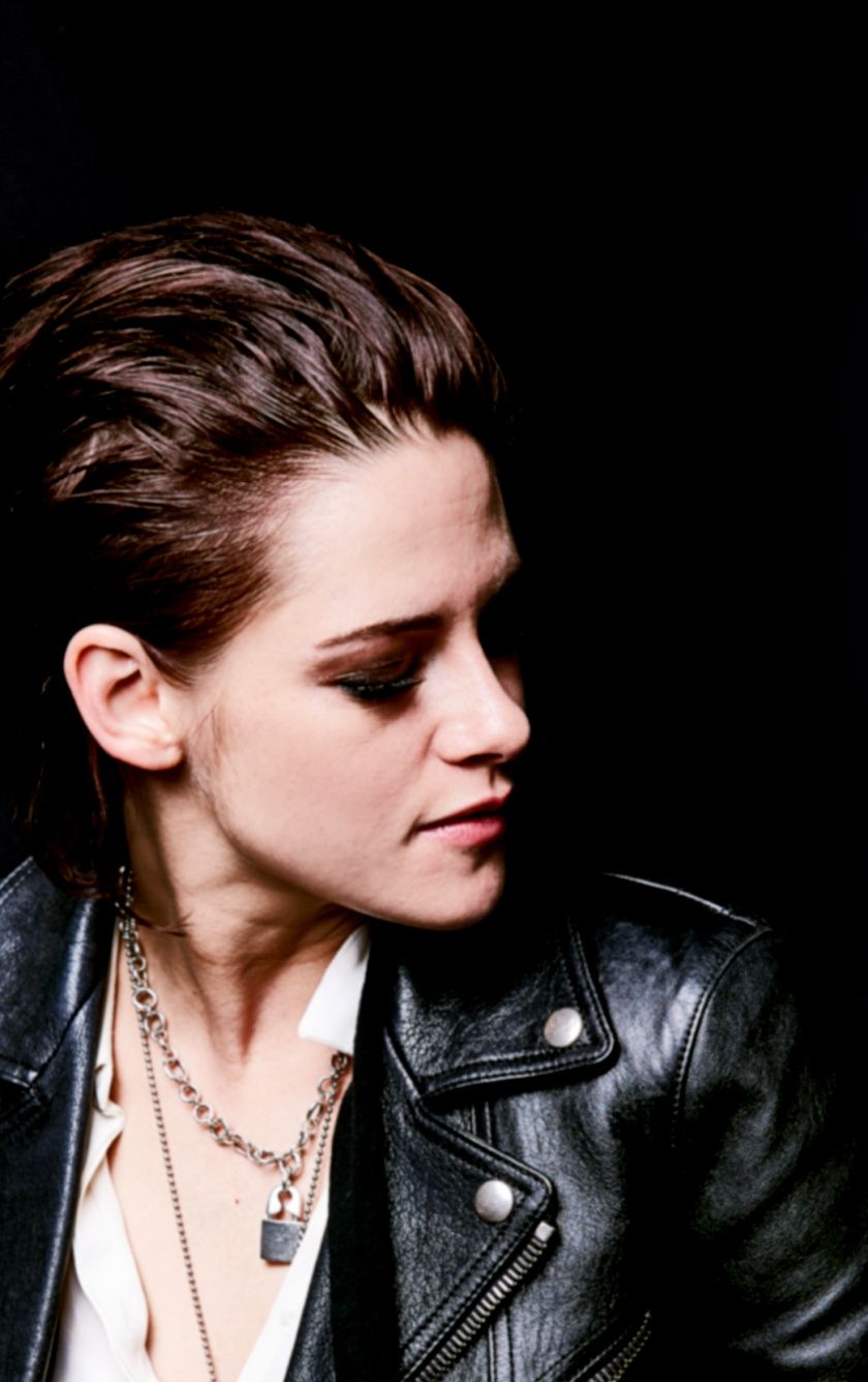 Kristen Stewart Short Hair 2017 Wallpapers